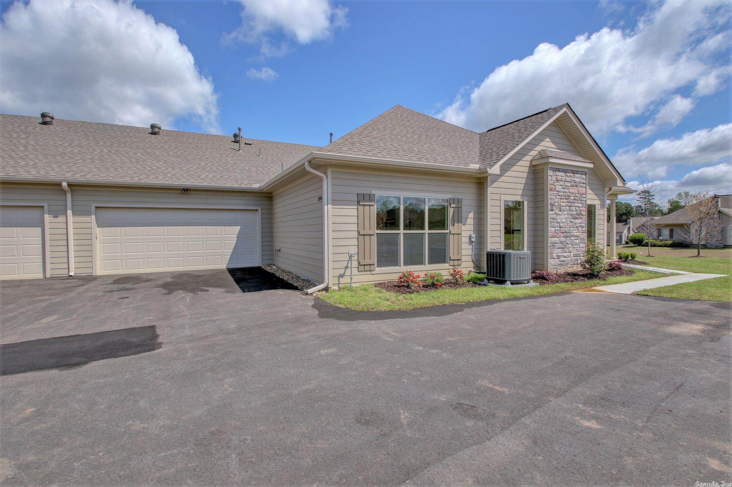 MOUNTAIN TERRACE ESTATES TOWNHOM - Residential