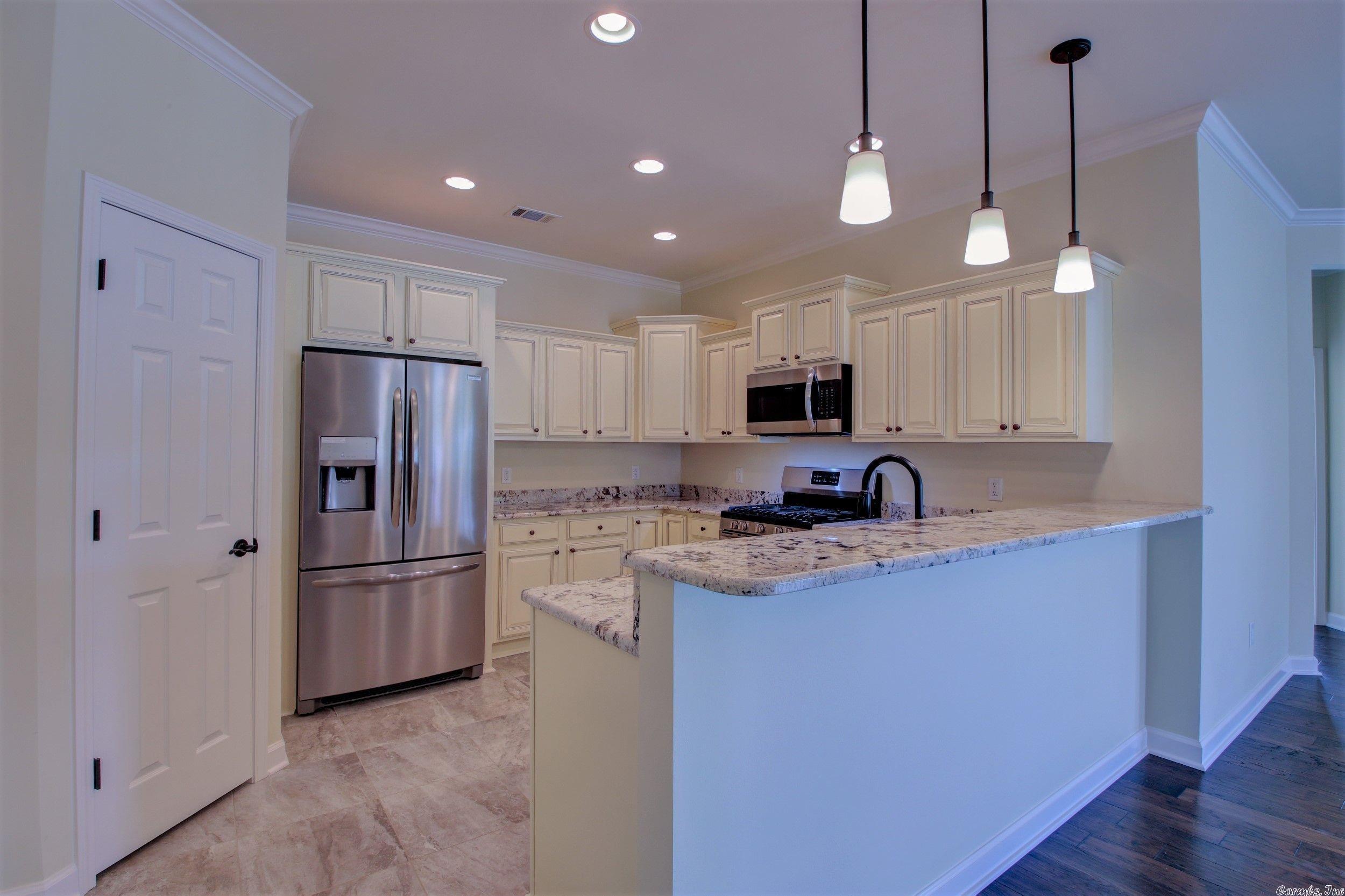 MOUNTAIN TERRACE ESTATES TOWNHOM - Residential
