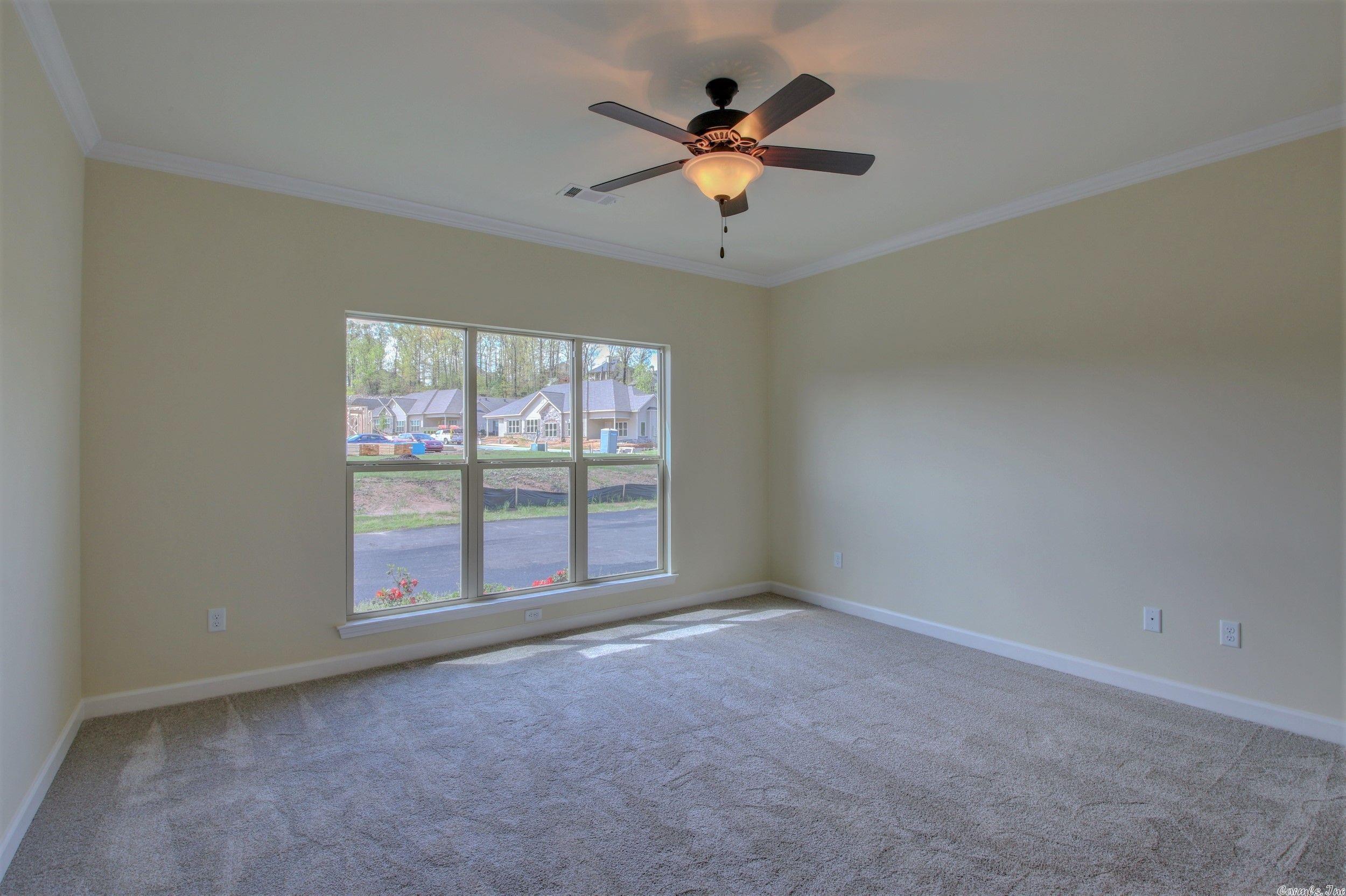 MOUNTAIN TERRACE ESTATES TOWNHOM - Residential