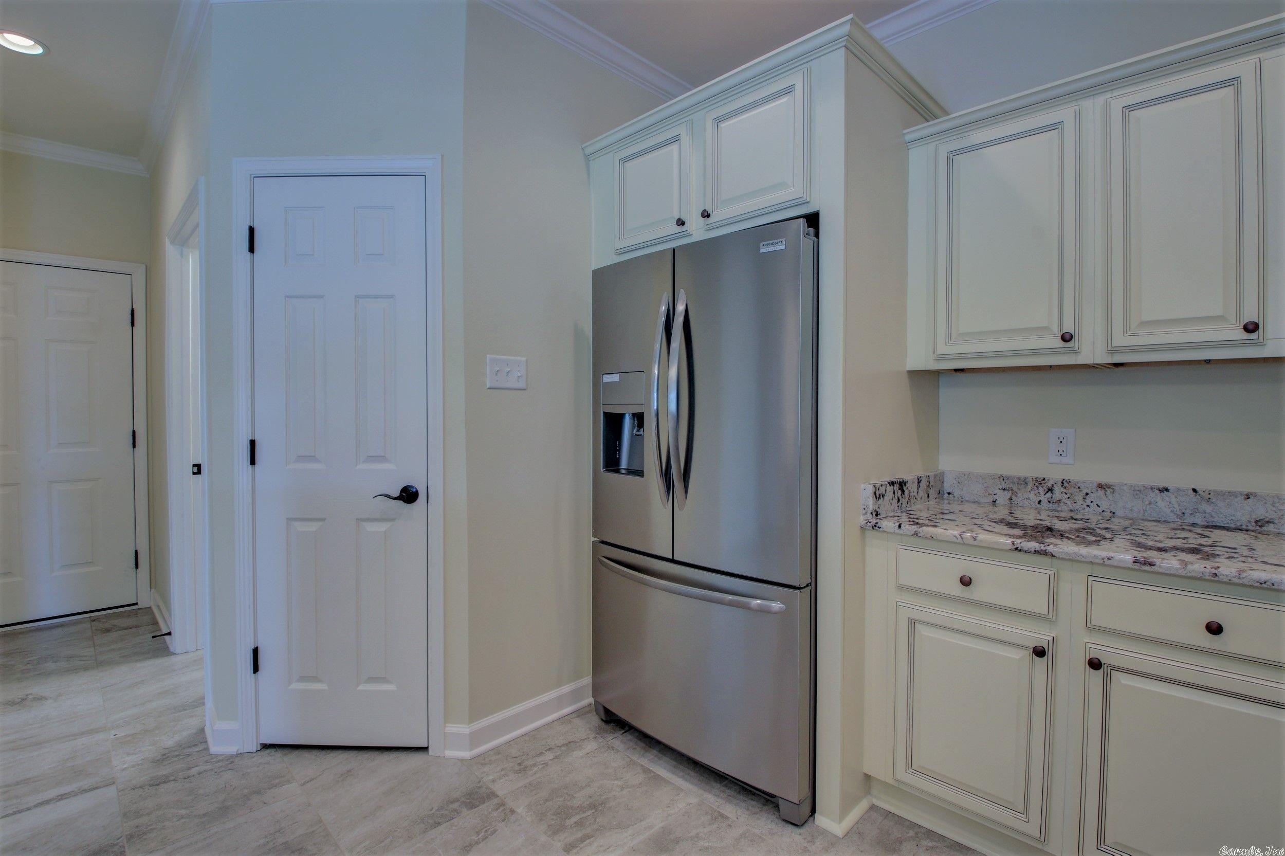 MOUNTAIN TERRACE ESTATES TOWNHOM - Residential
