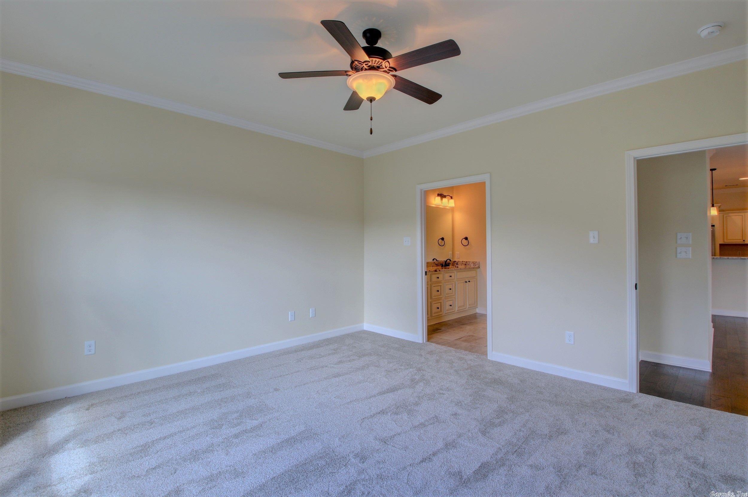 MOUNTAIN TERRACE ESTATES TOWNHOM - Residential