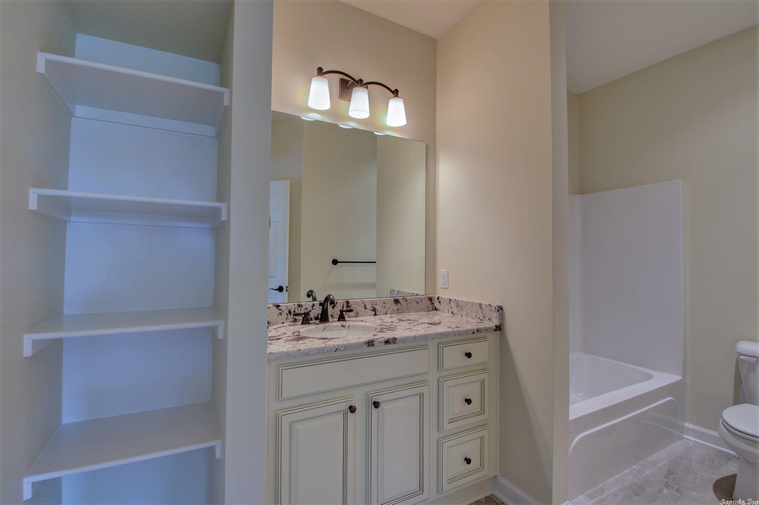 MOUNTAIN TERRACE ESTATES TOWNHOM - Residential