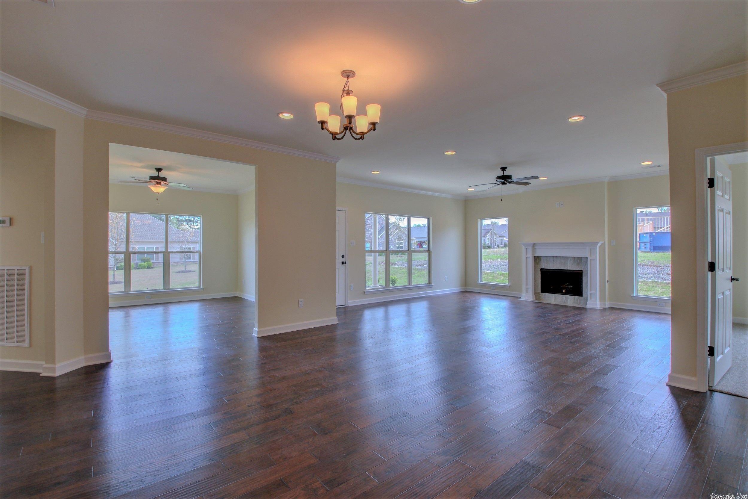 MOUNTAIN TERRACE ESTATES TOWNHOM - Residential