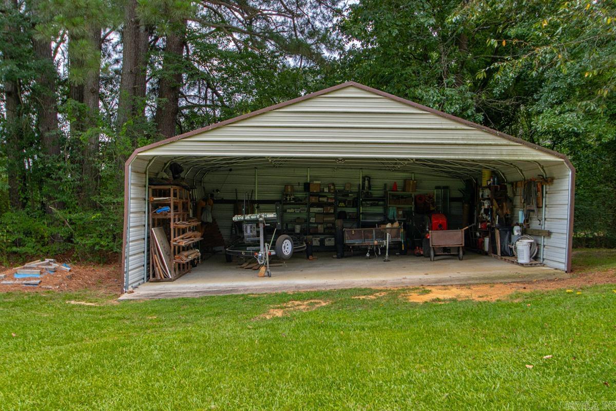 BEAVERS LAKE RESORT - Residential