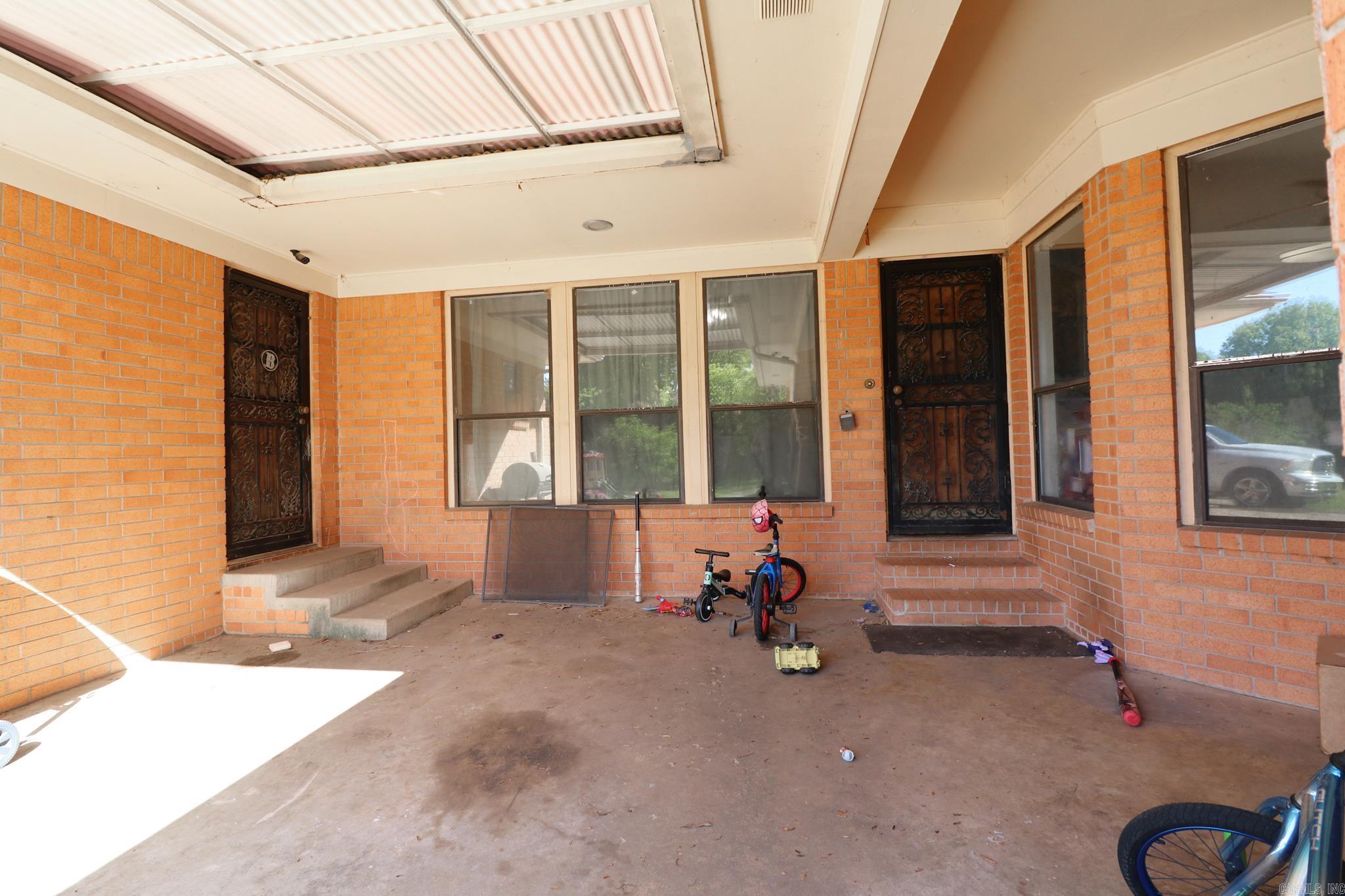 Country Club Village - Residential