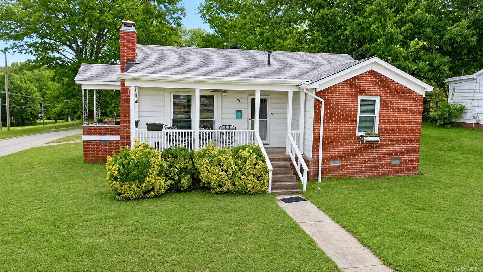 OAK HILL - Residential