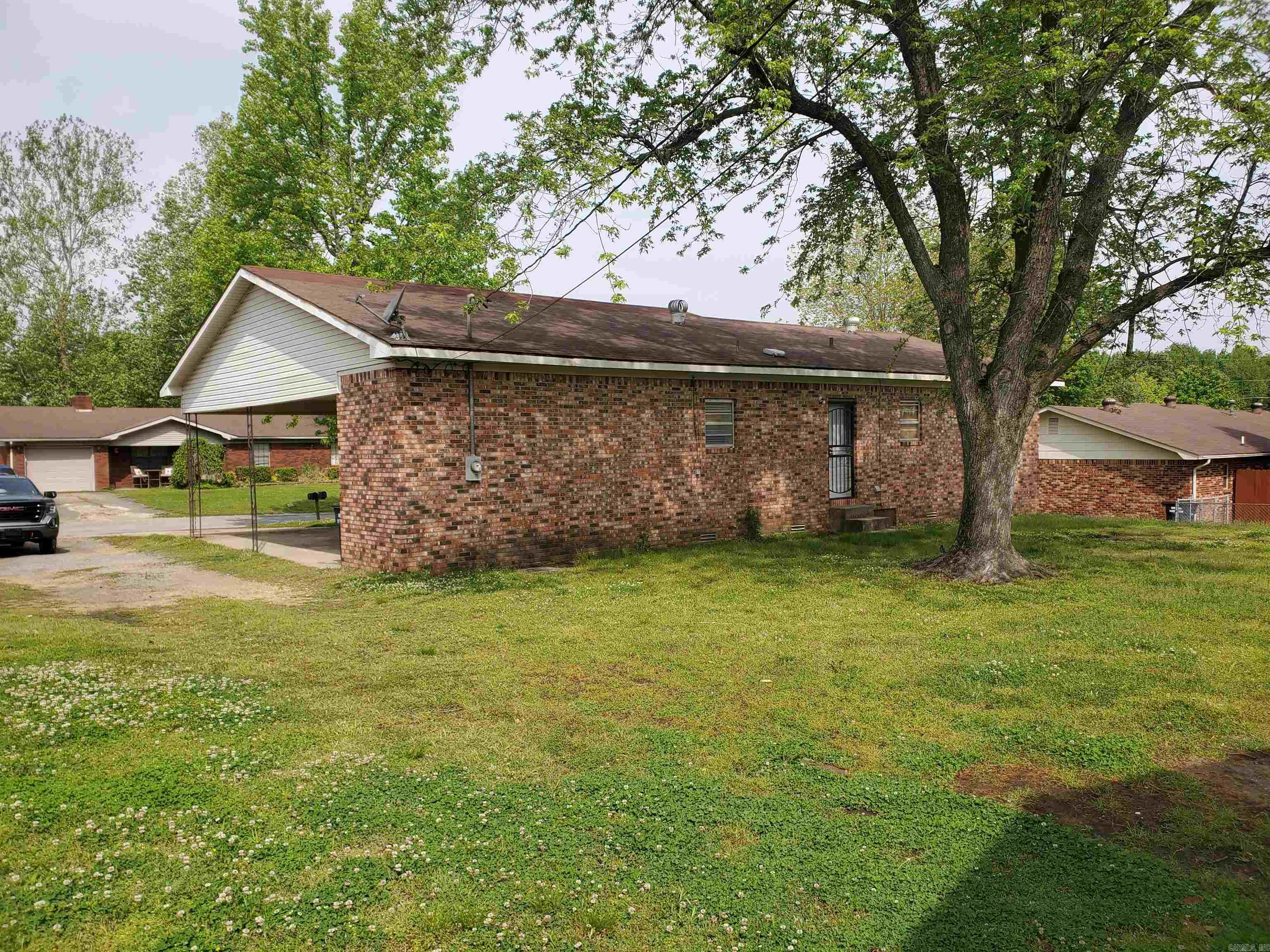 SHADY ACRES SUB - Residential
