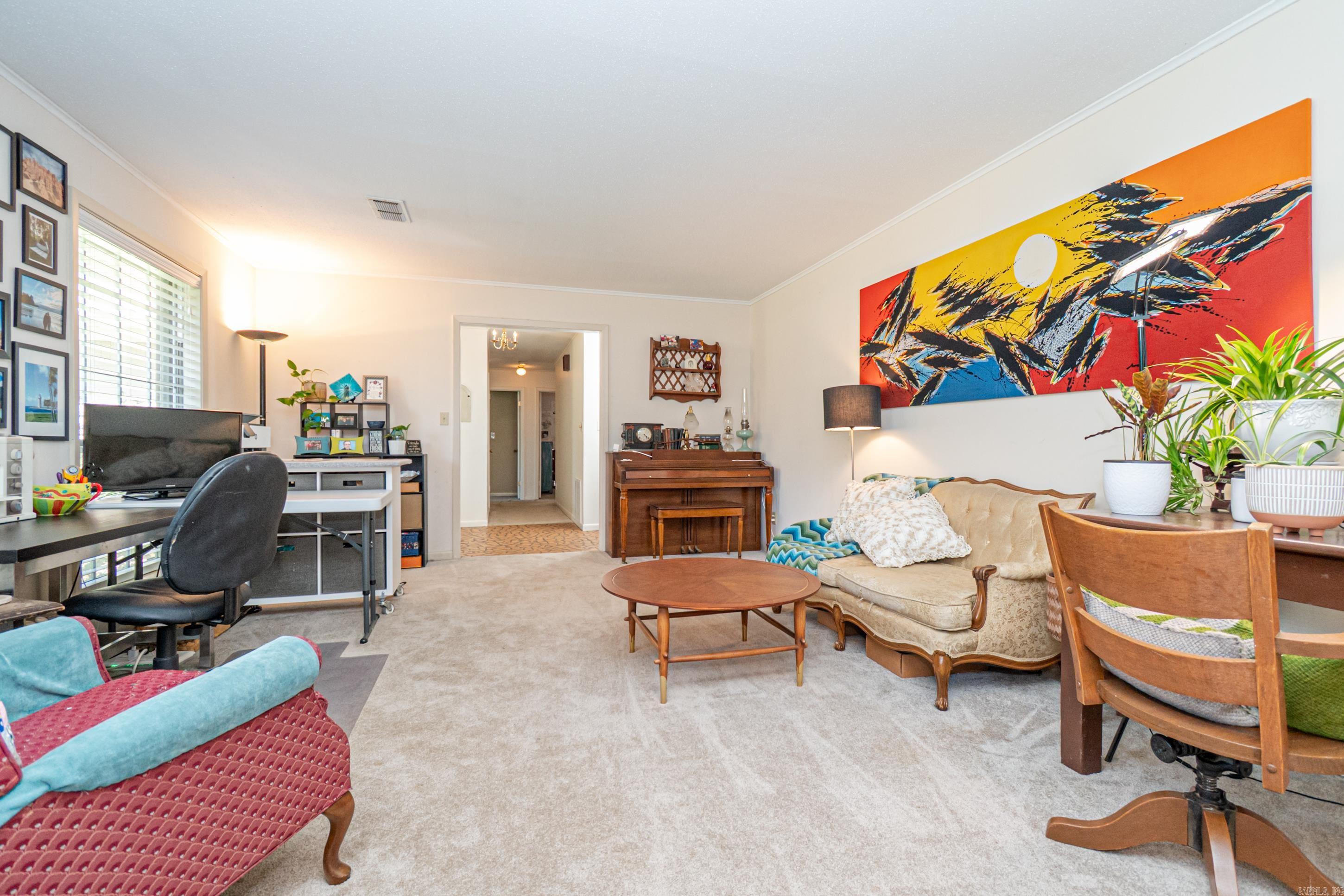 THOMPSON HEIGHTS 5TH - Residential