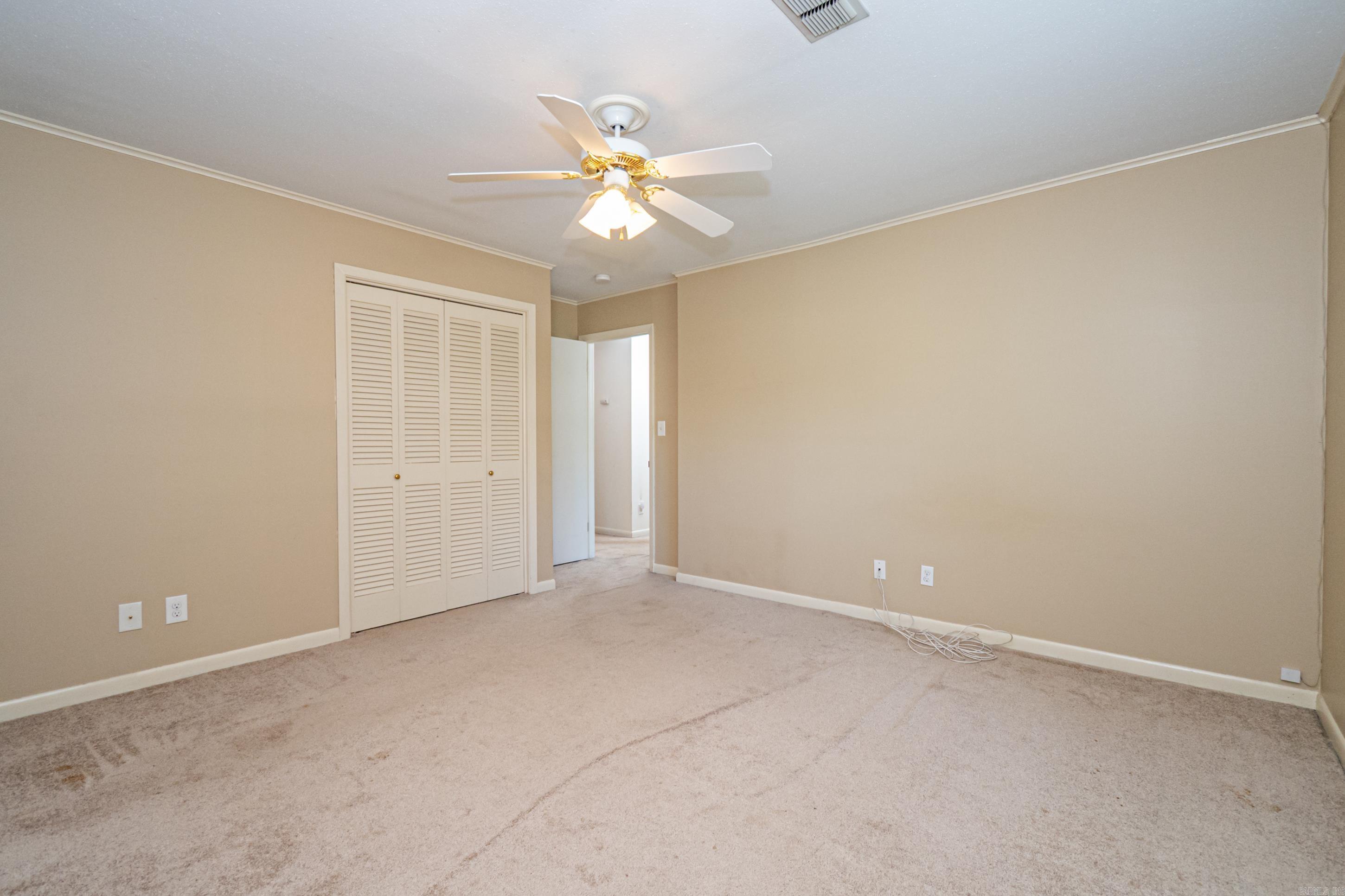 THOMPSON HEIGHTS 5TH - Residential