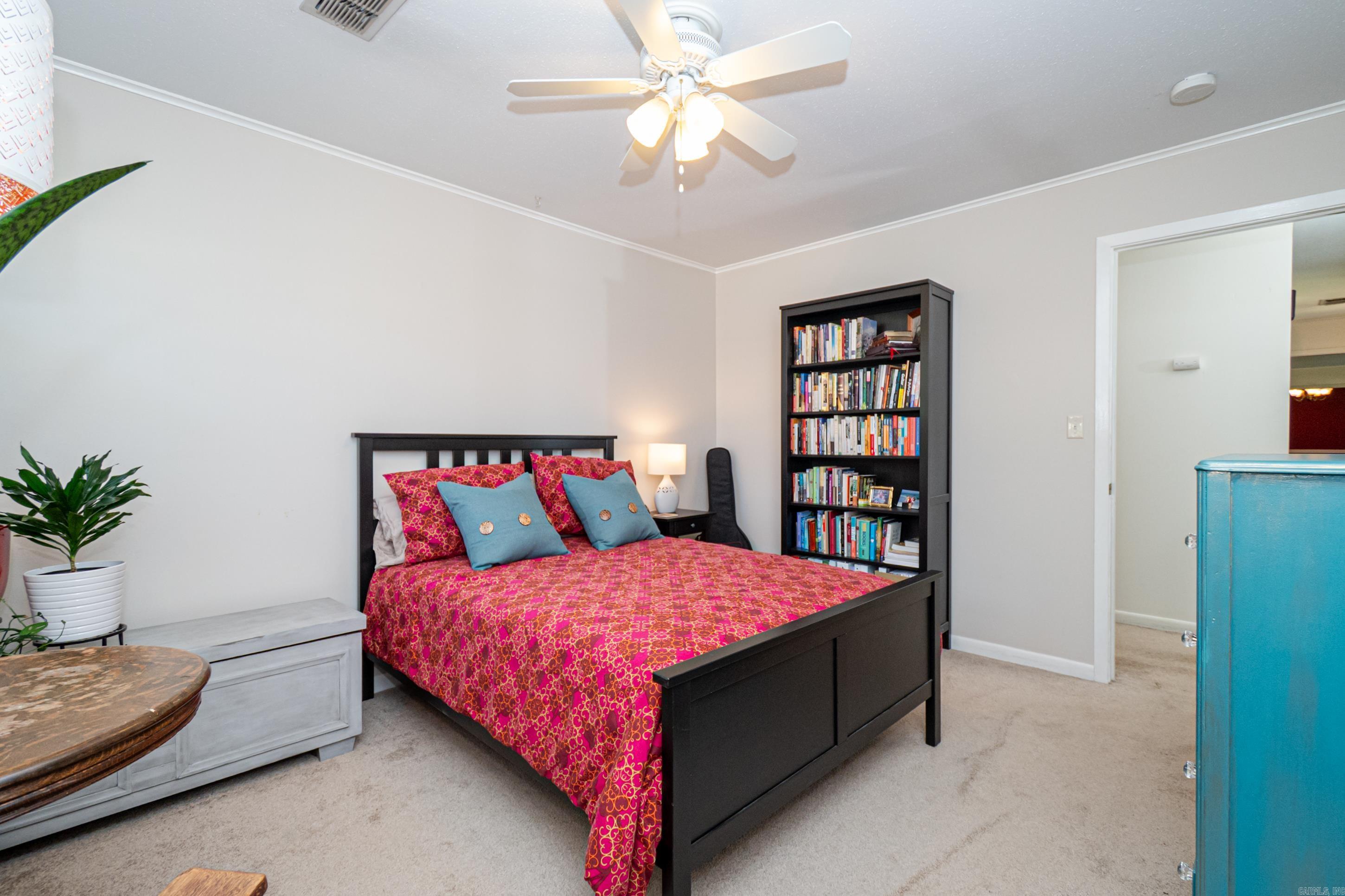 THOMPSON HEIGHTS 5TH - Residential