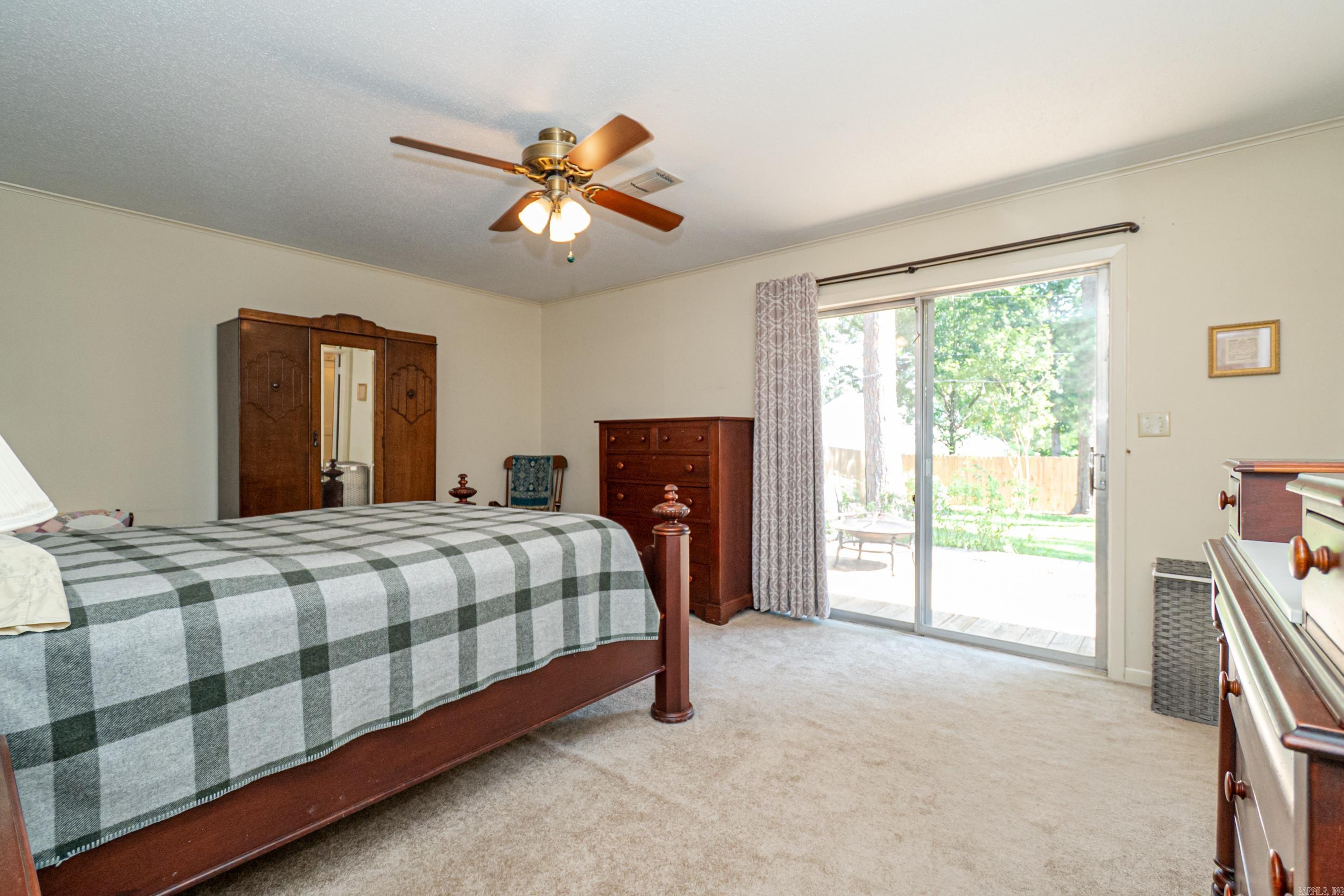 THOMPSON HEIGHTS 5TH - Residential