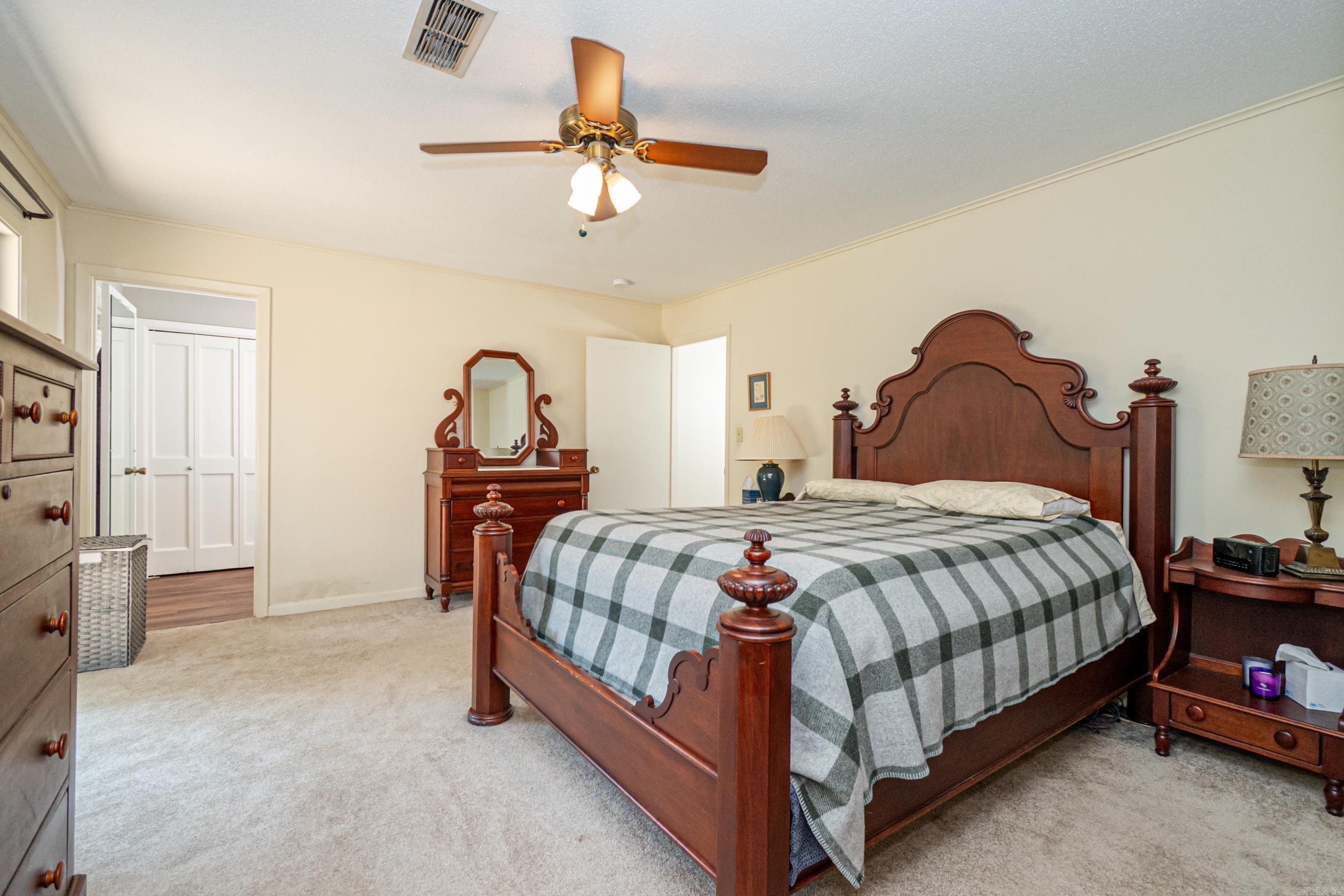 THOMPSON HEIGHTS 5TH - Residential