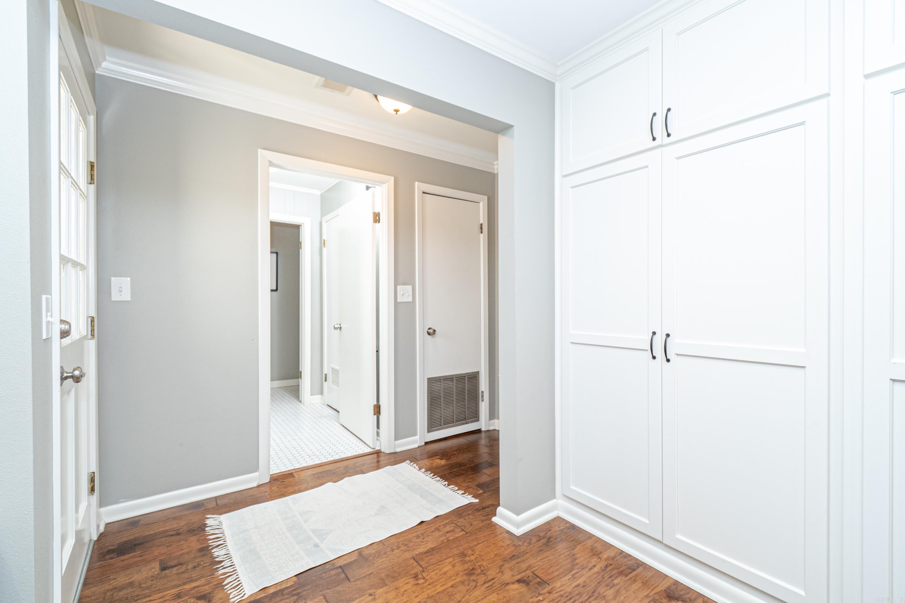 THOMPSON HEIGHTS 5TH - Residential