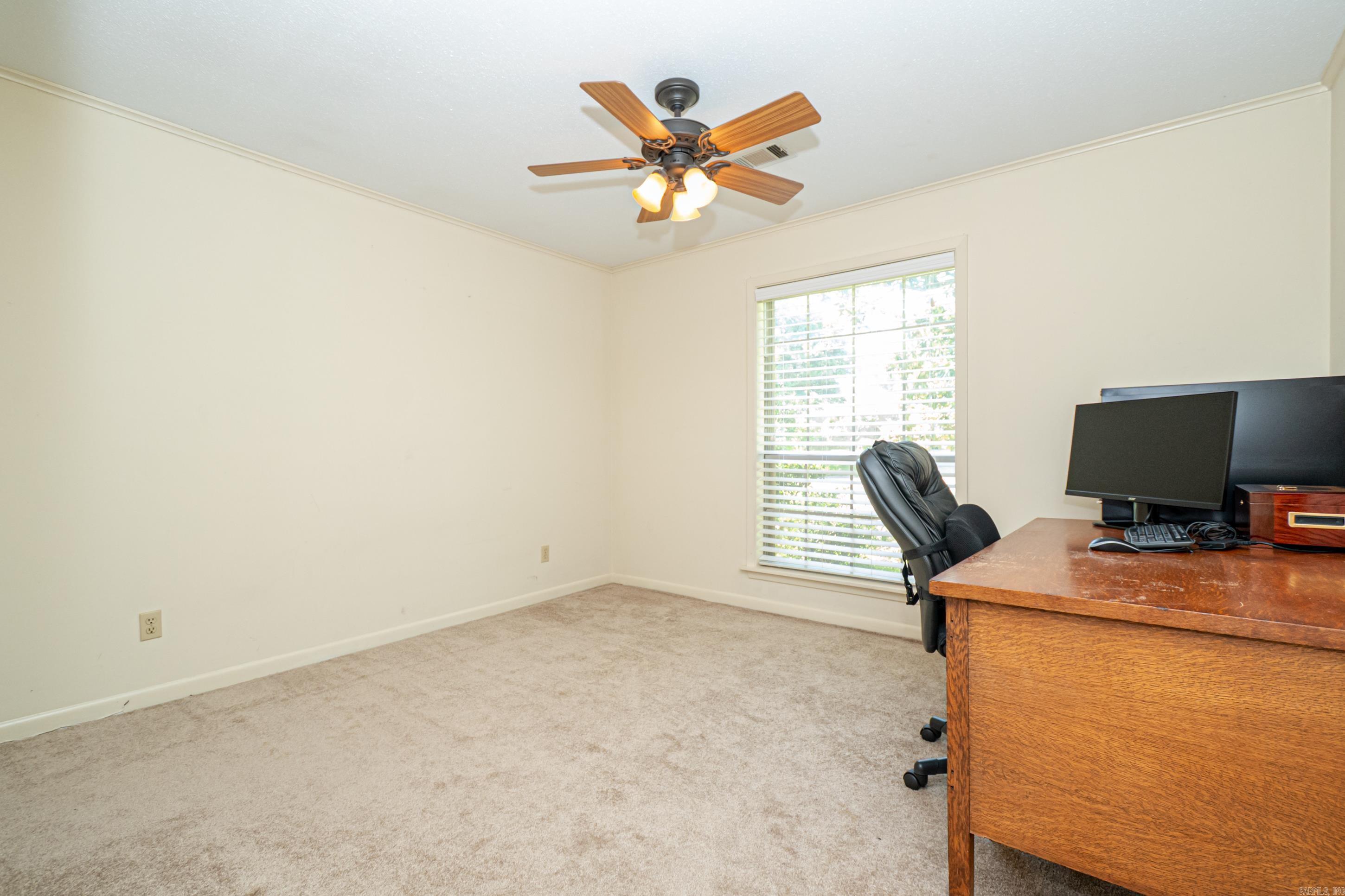THOMPSON HEIGHTS 5TH - Residential