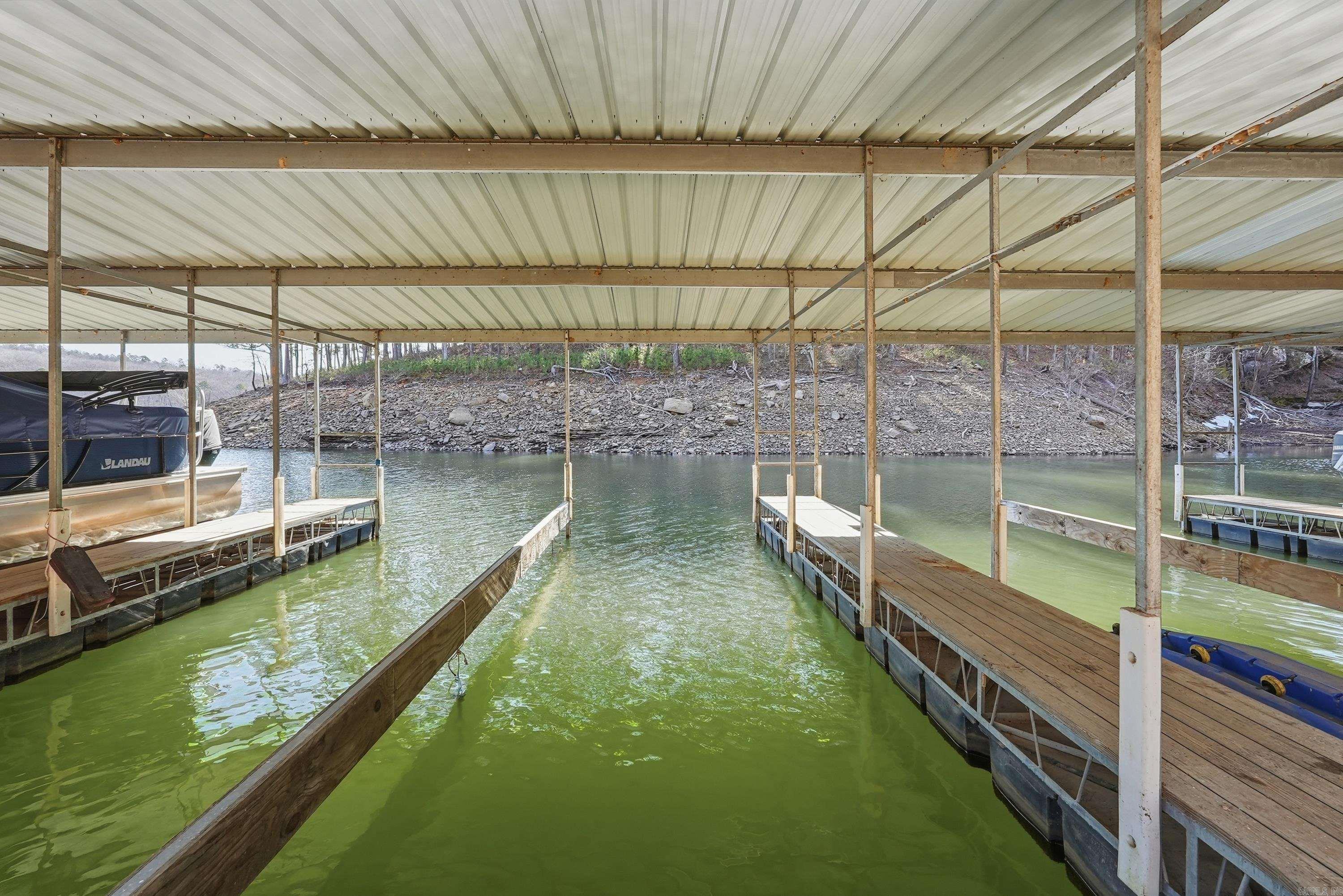 Watersedge Estates - Residential