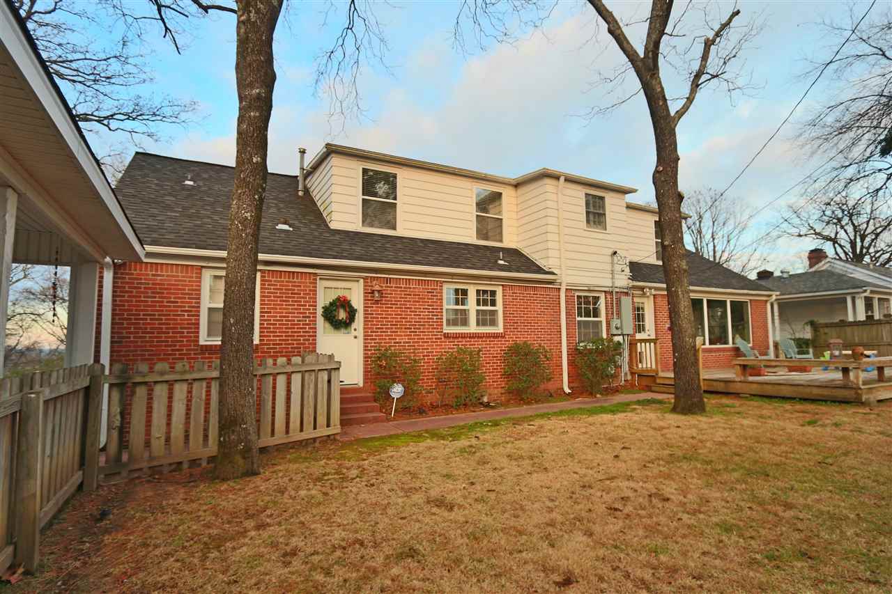 KINGWOOD PLACE - Residential