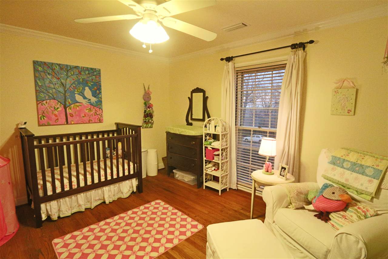 KINGWOOD PLACE - Residential