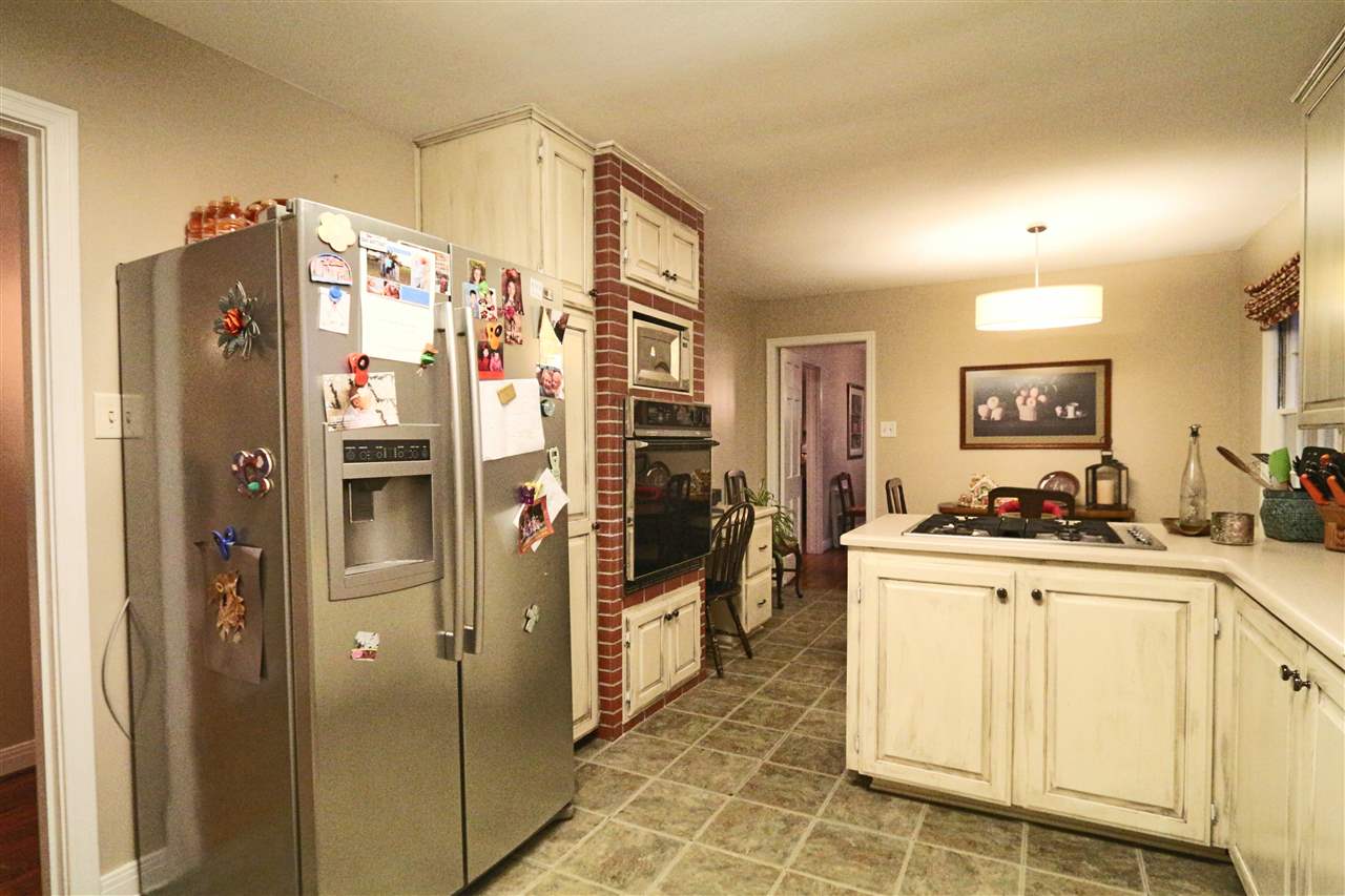 KINGWOOD PLACE - Residential