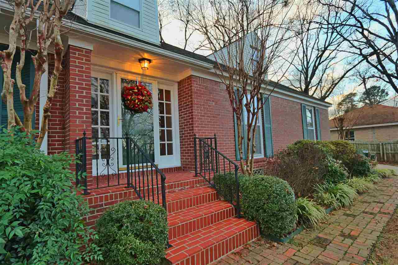 KINGWOOD PLACE - Residential