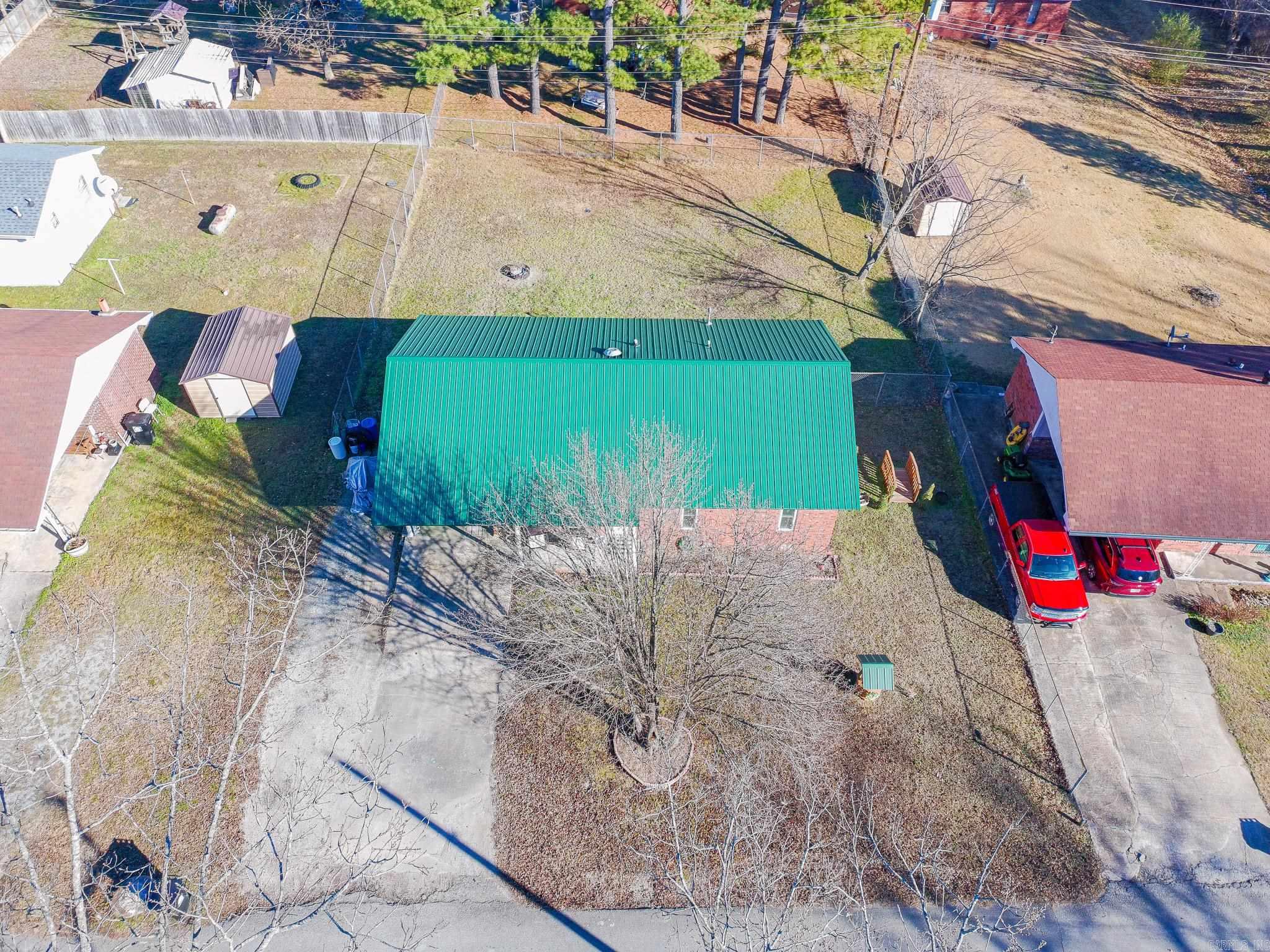 WYATT - Residential