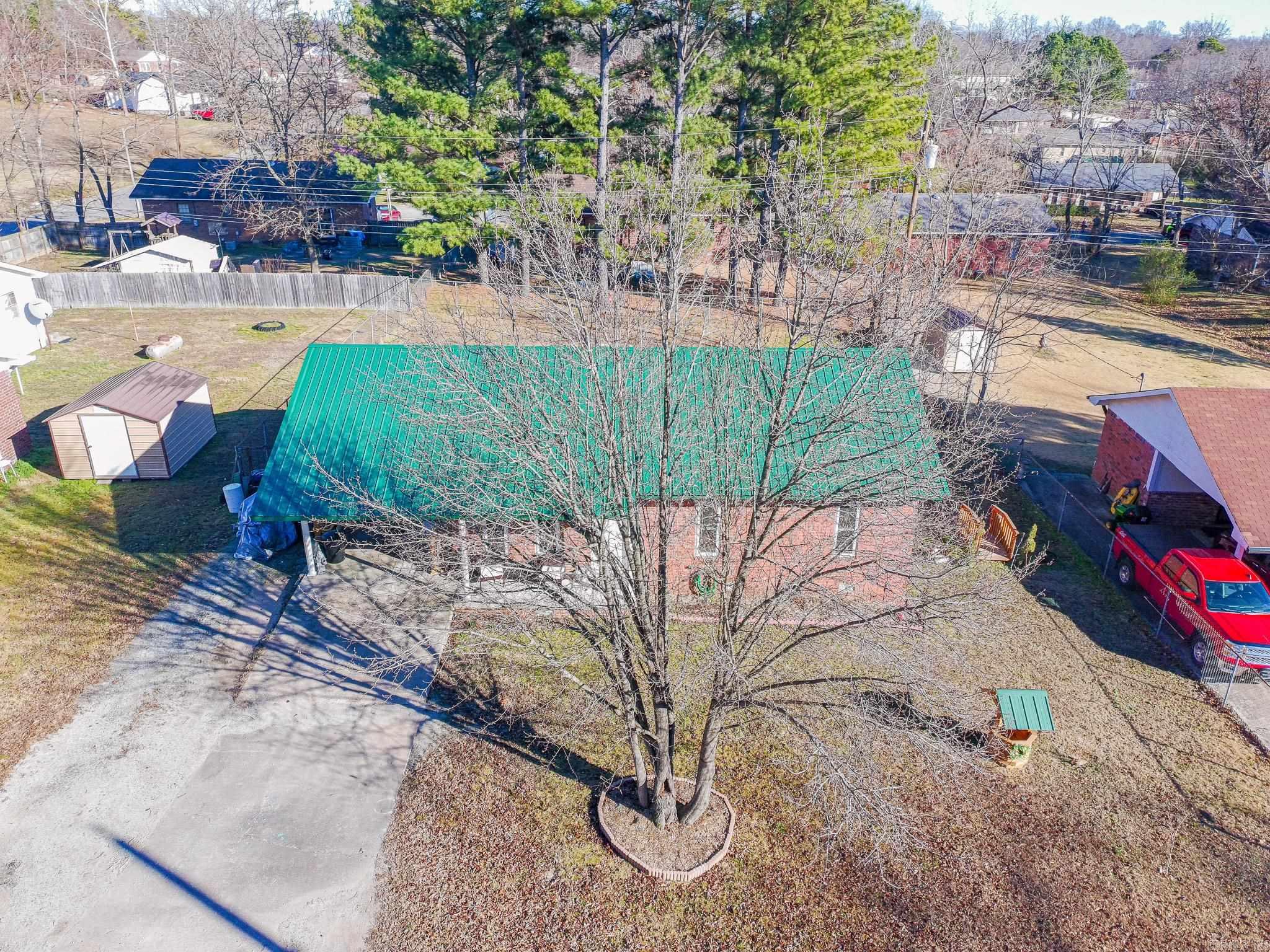 WYATT - Residential
