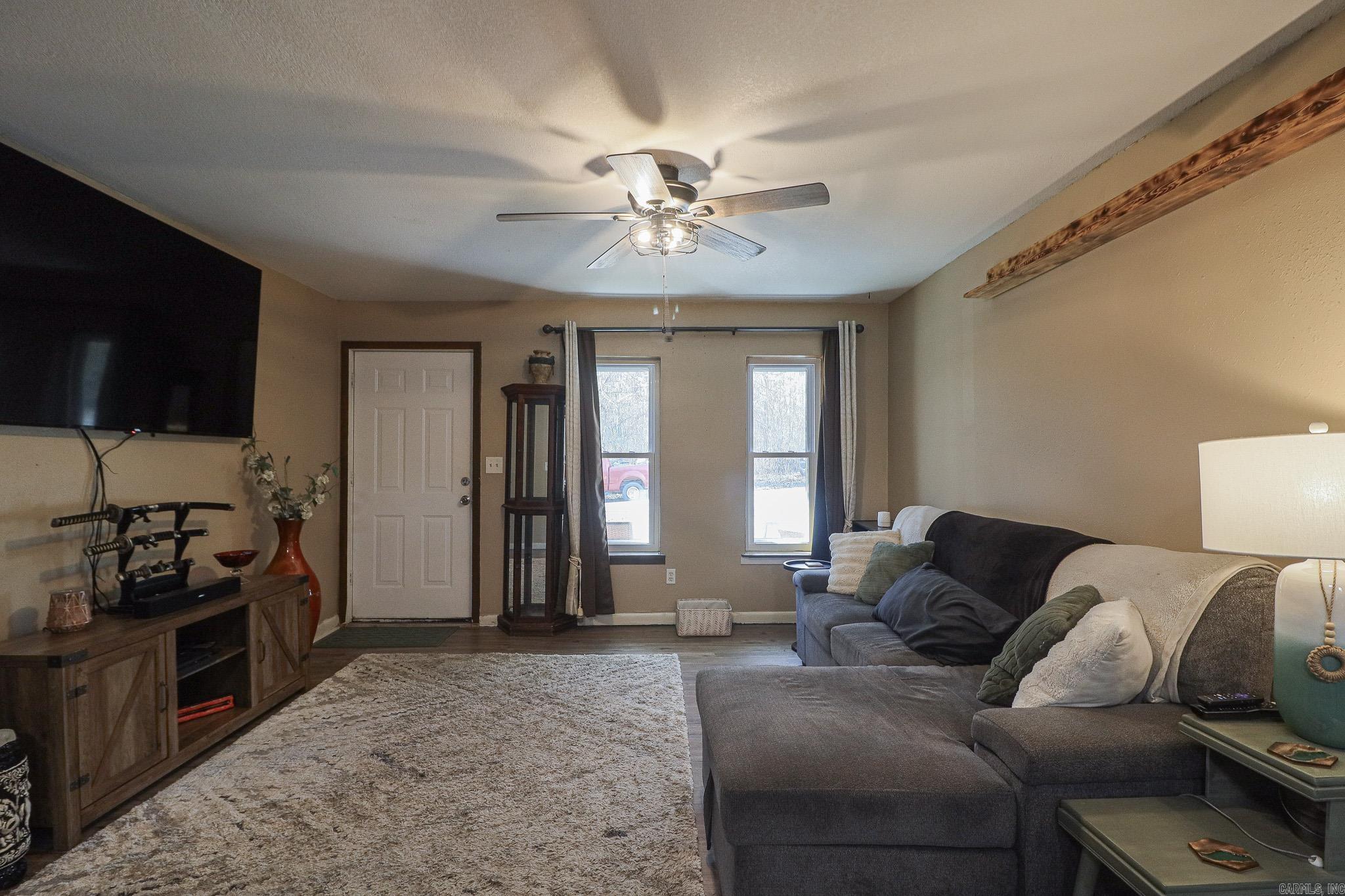 WYATT - Residential