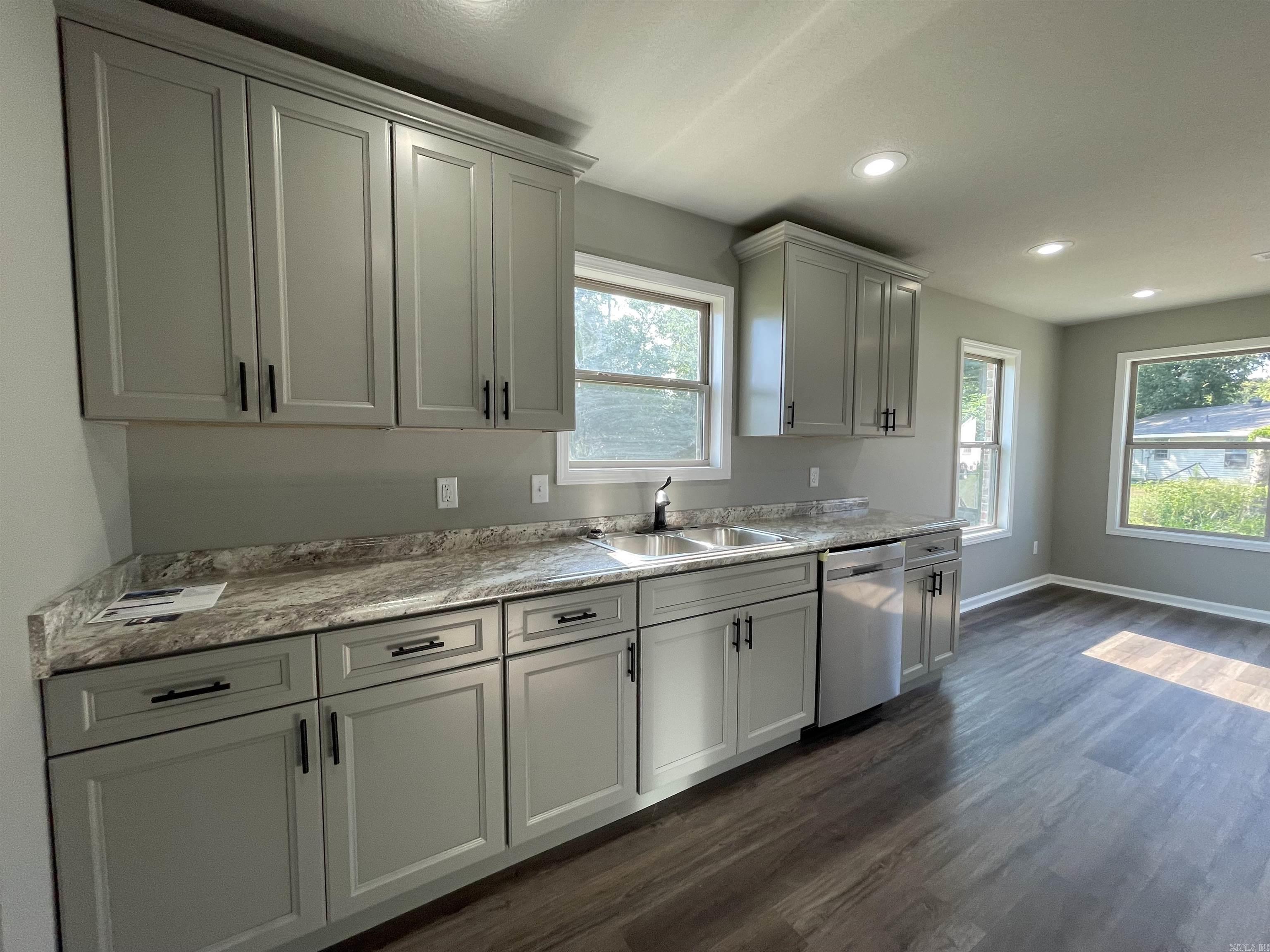 DUDLEYS - Residential