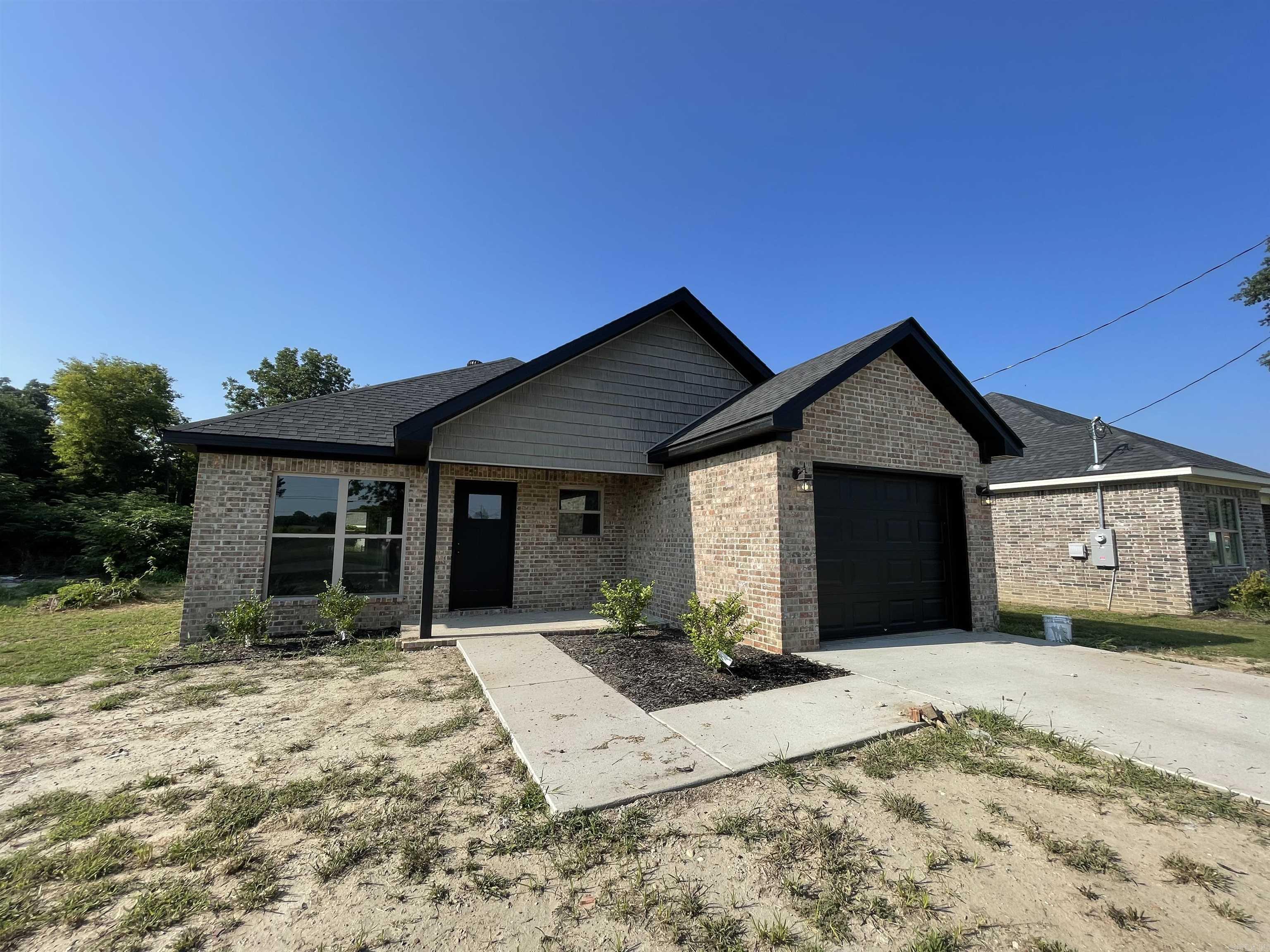 DUDLEYS - Residential