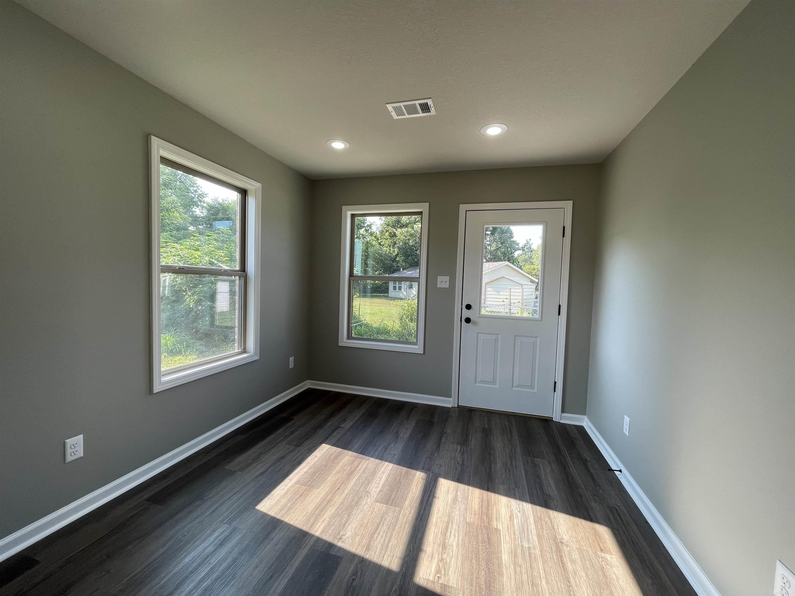 DUDLEYS - Residential