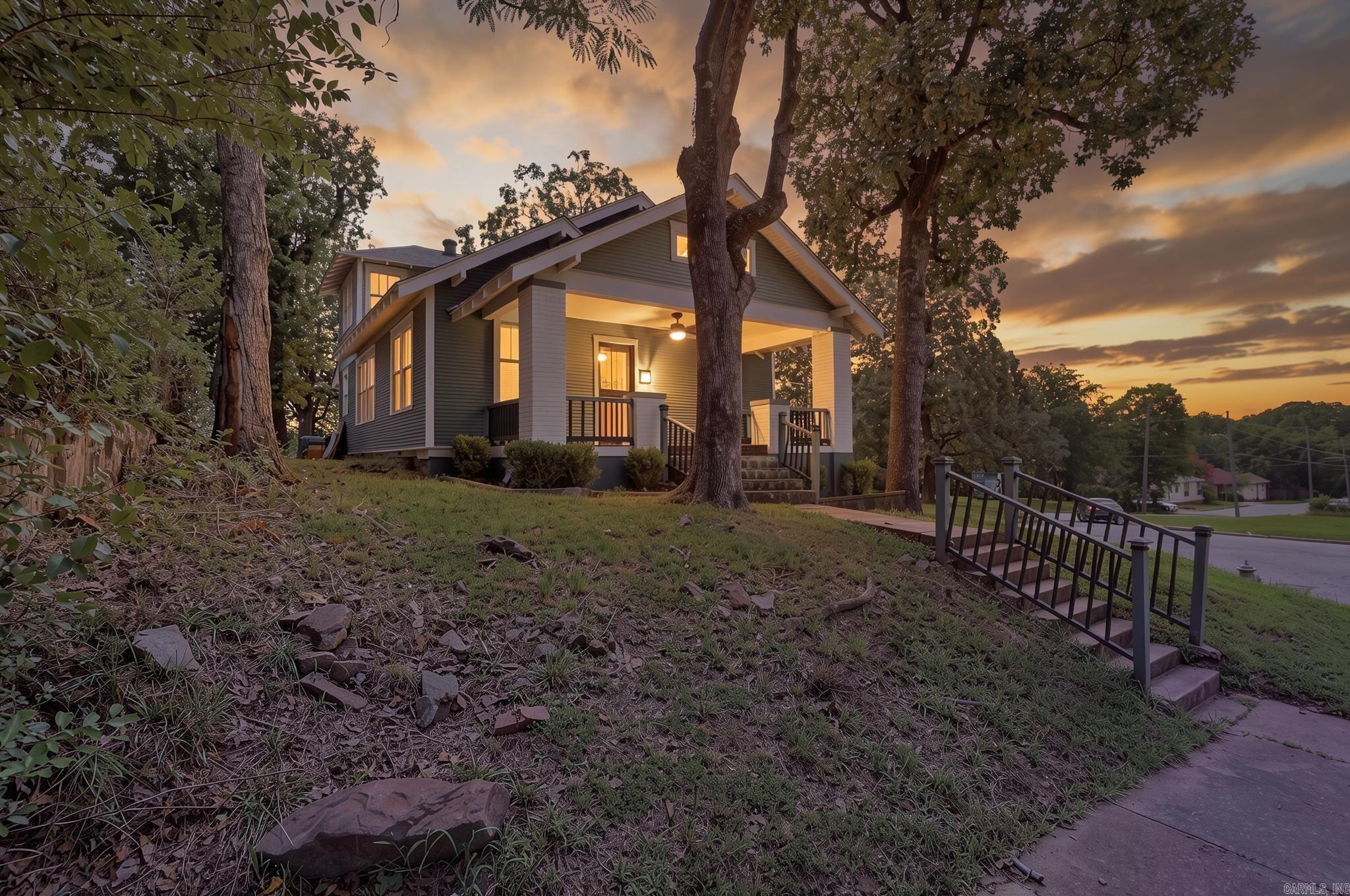 JONES & WORTHEN - Residential