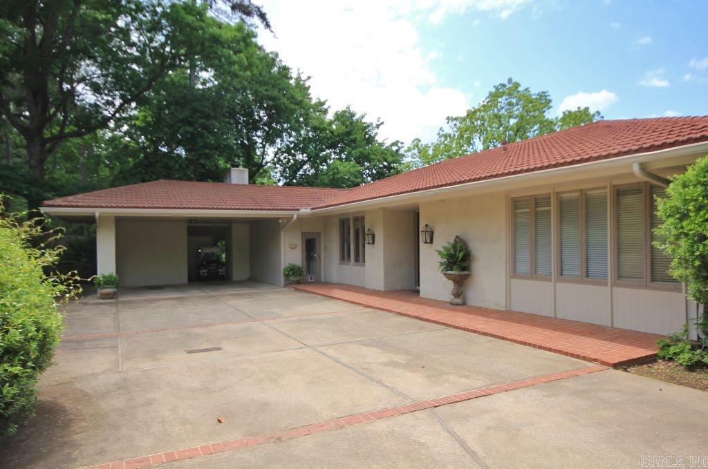 Longfellow Circle - Residential