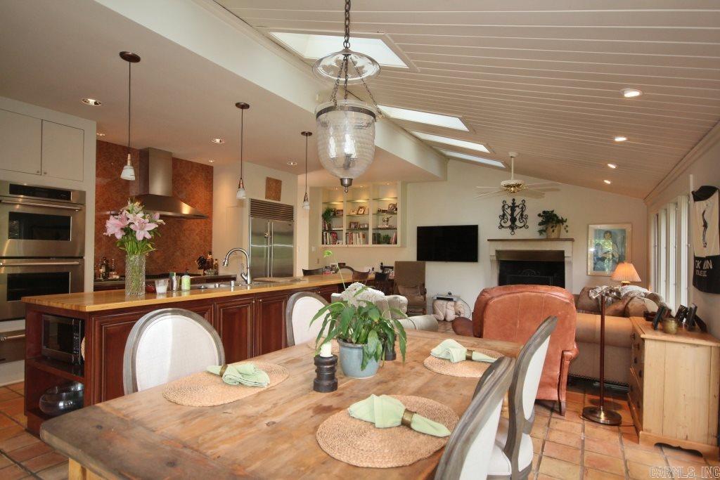 Longfellow Circle - Residential