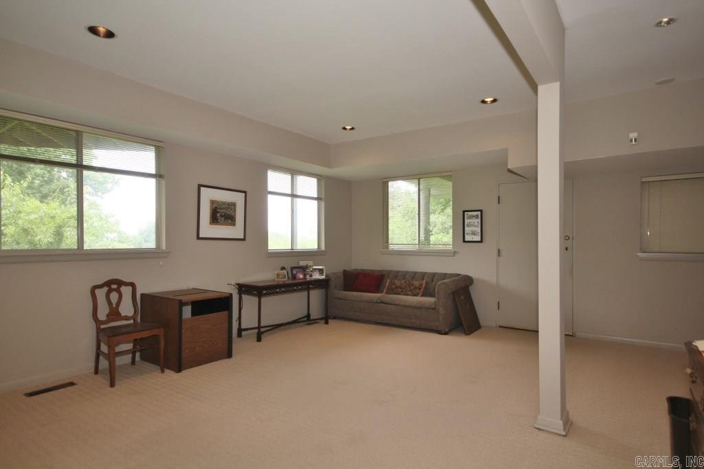 Longfellow Circle - Residential