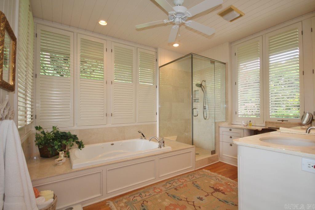 Longfellow Circle - Residential
