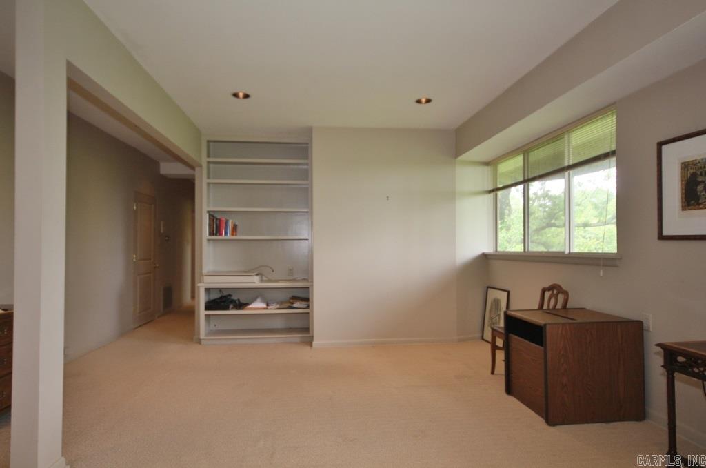 Longfellow Circle - Residential