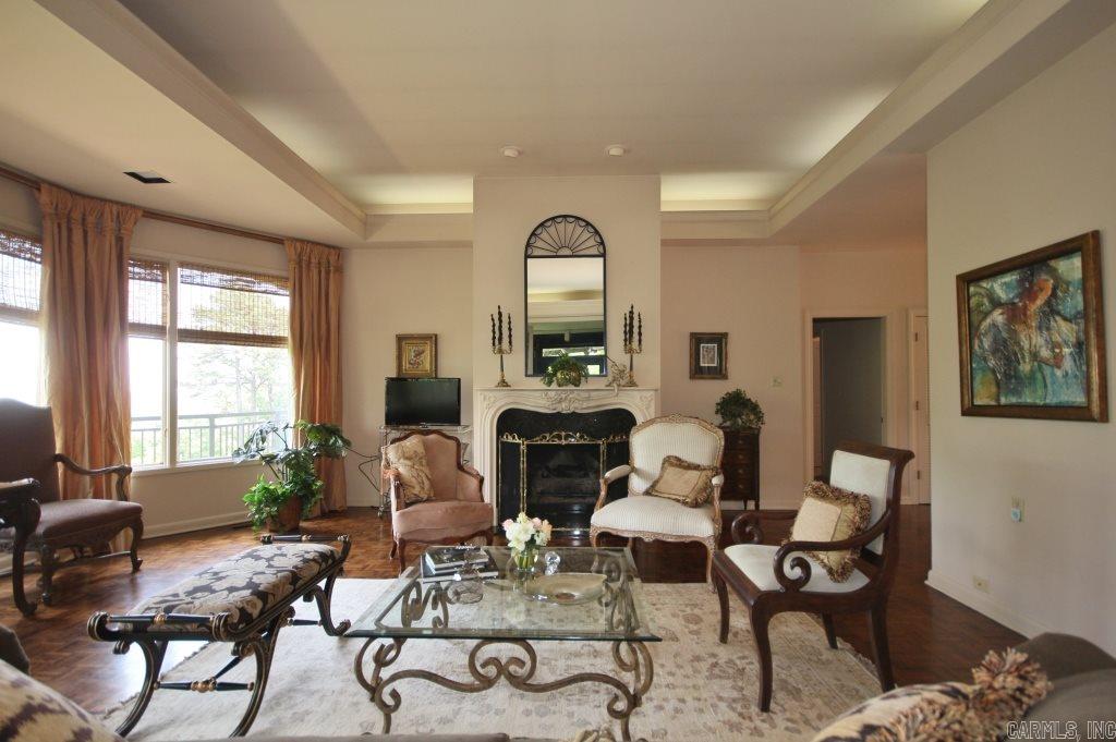 Longfellow Circle - Residential