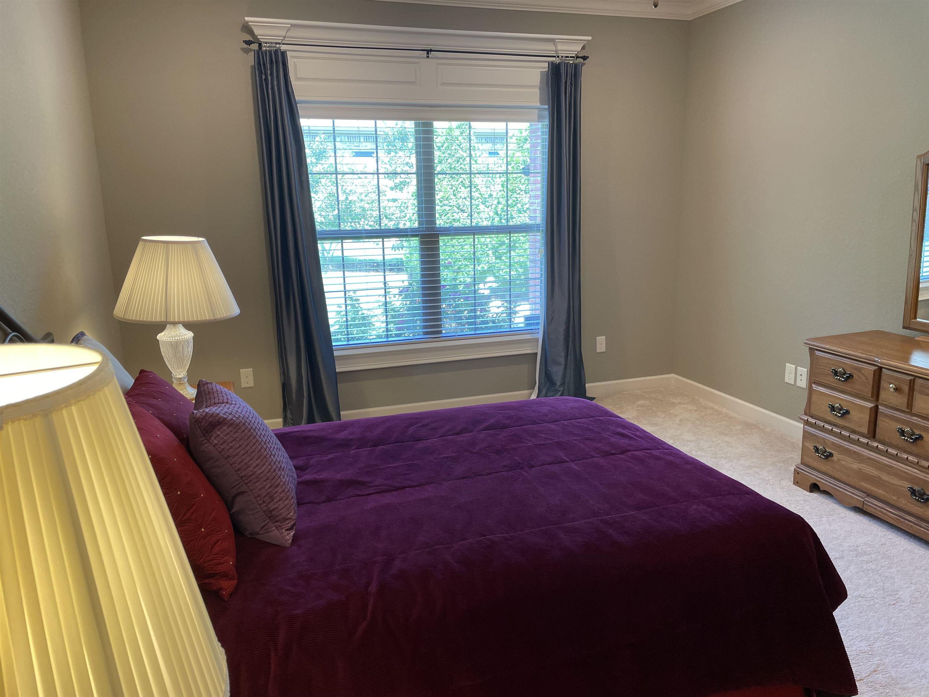 VALLEY COURT - Residential