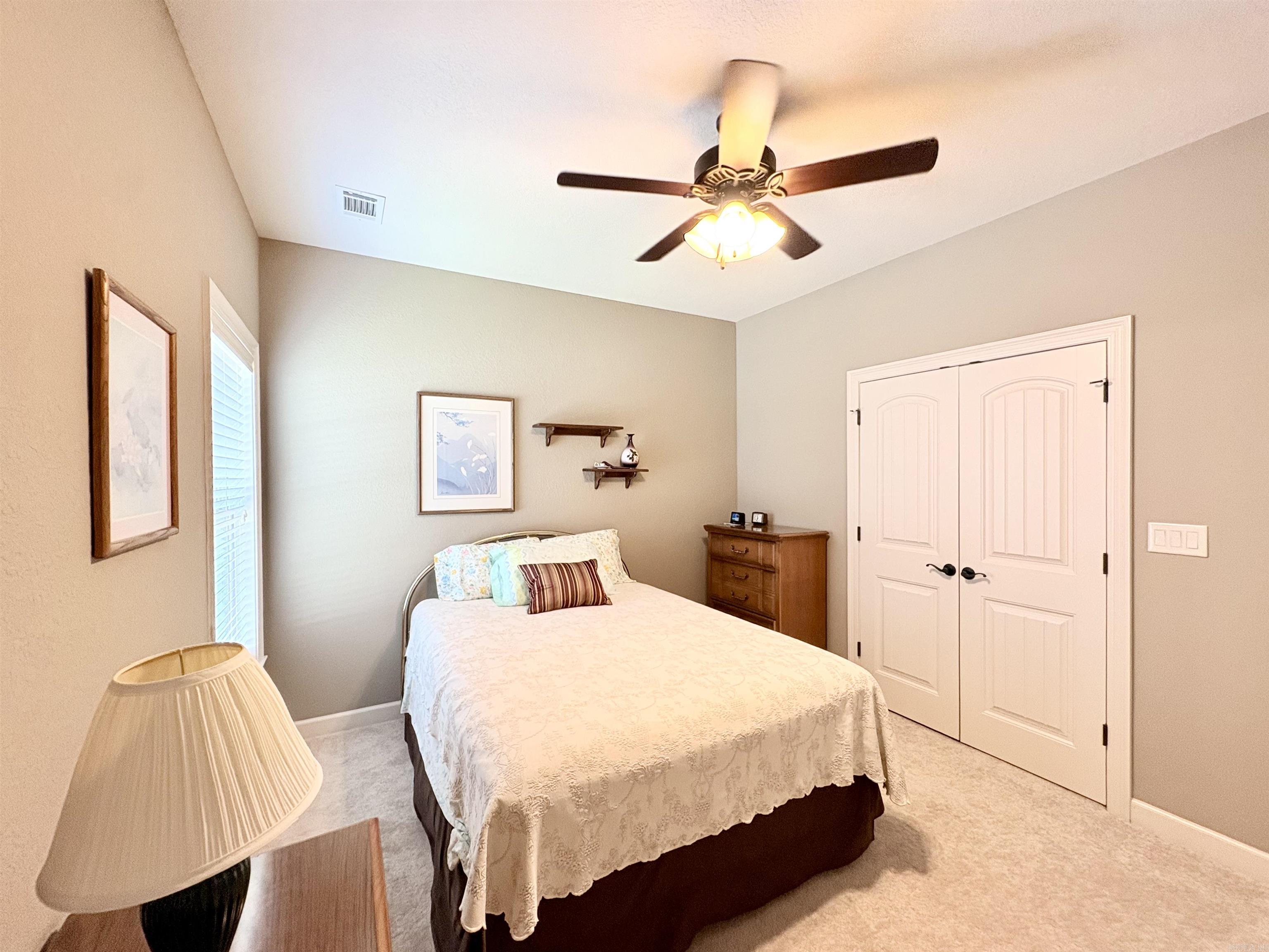 VALLEY COURT - Residential