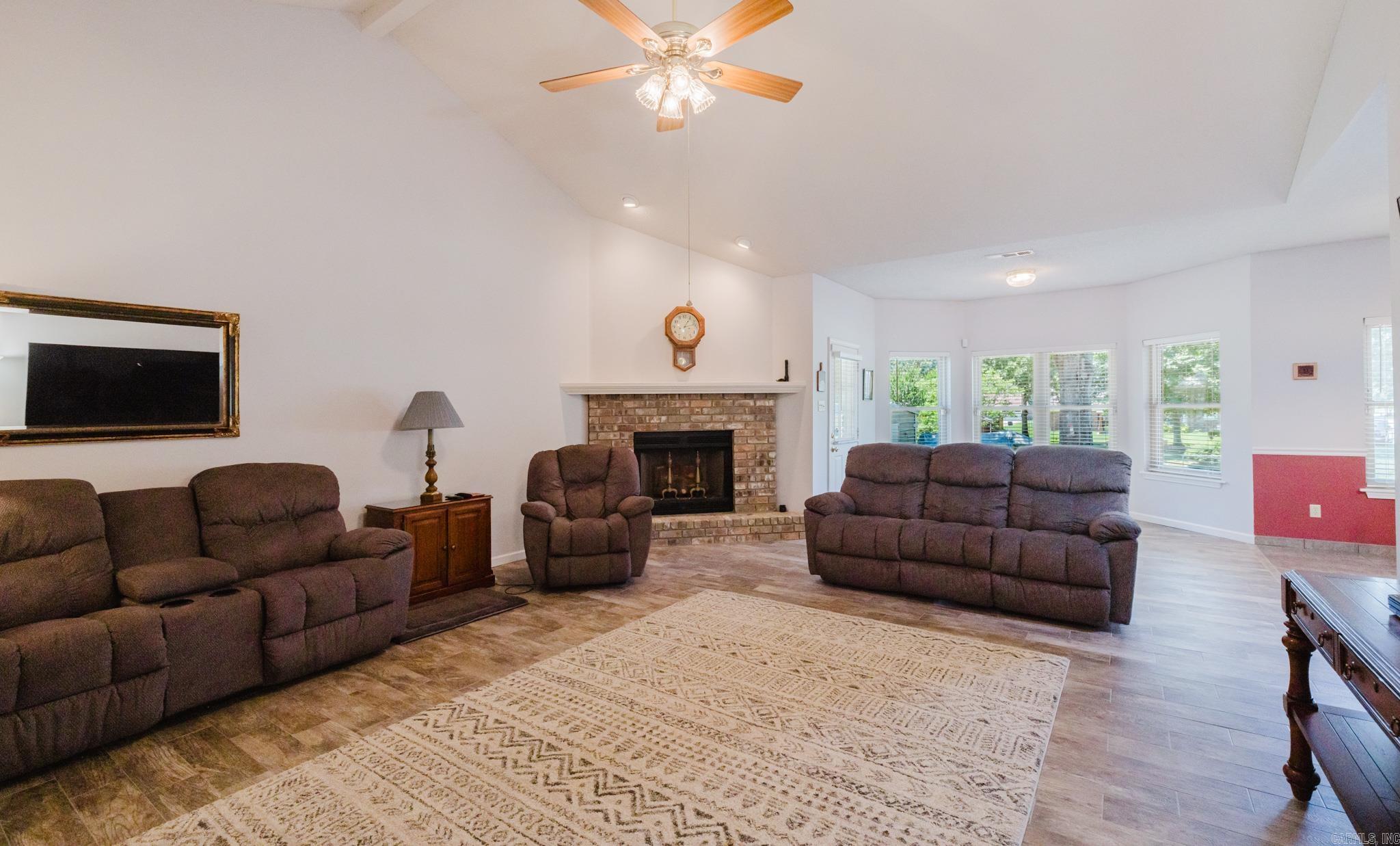 FAIR OAKS - Residential