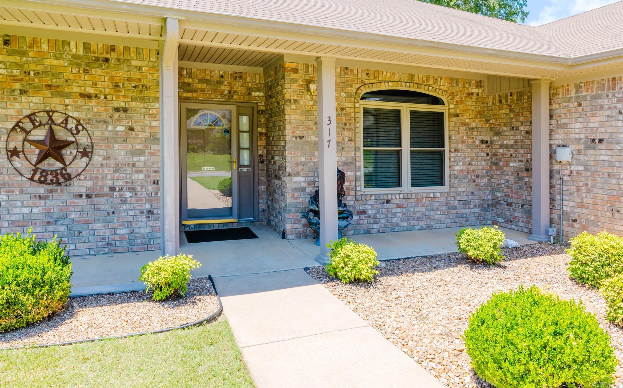 FAIR OAKS - Residential