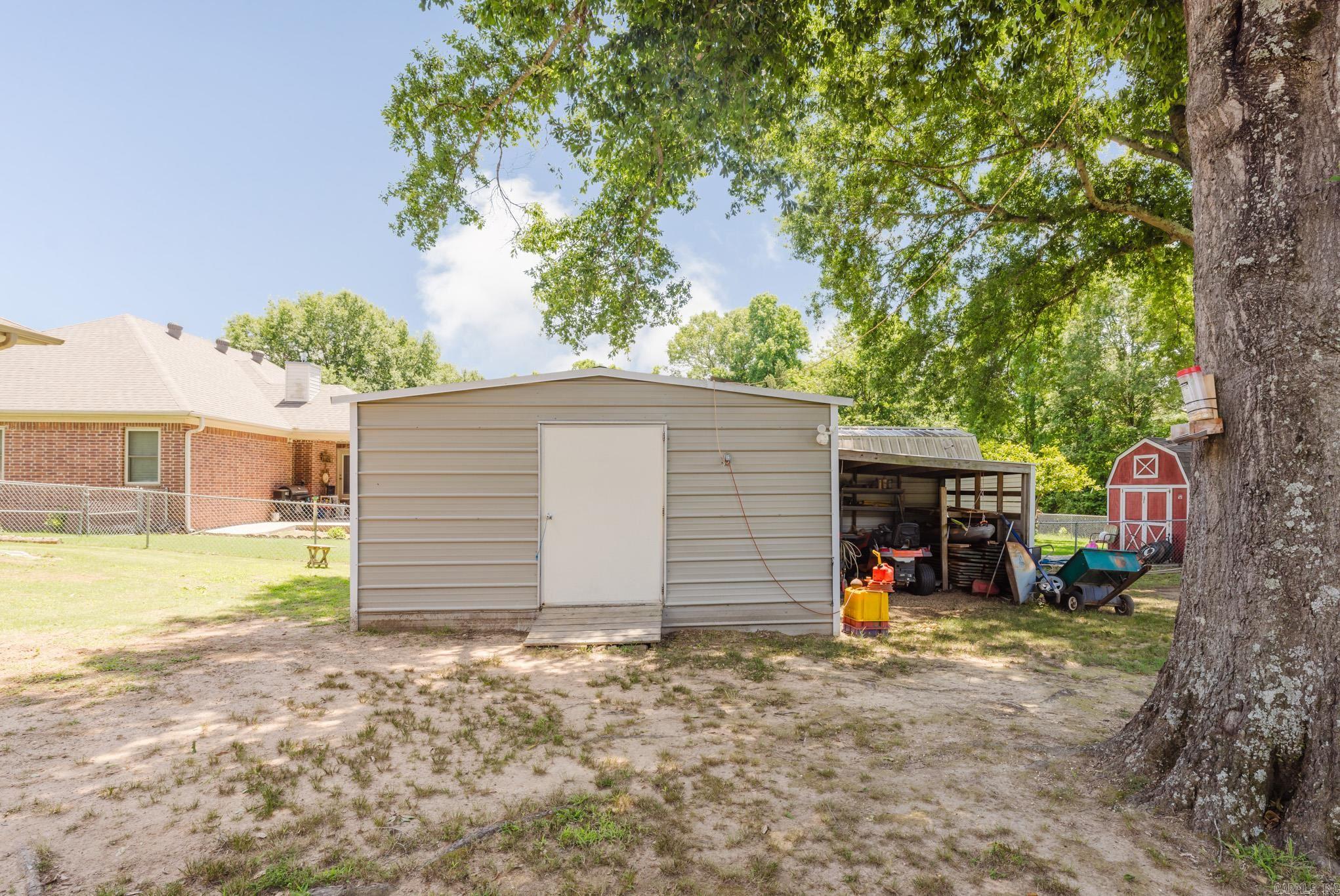 FAIR OAKS - Residential