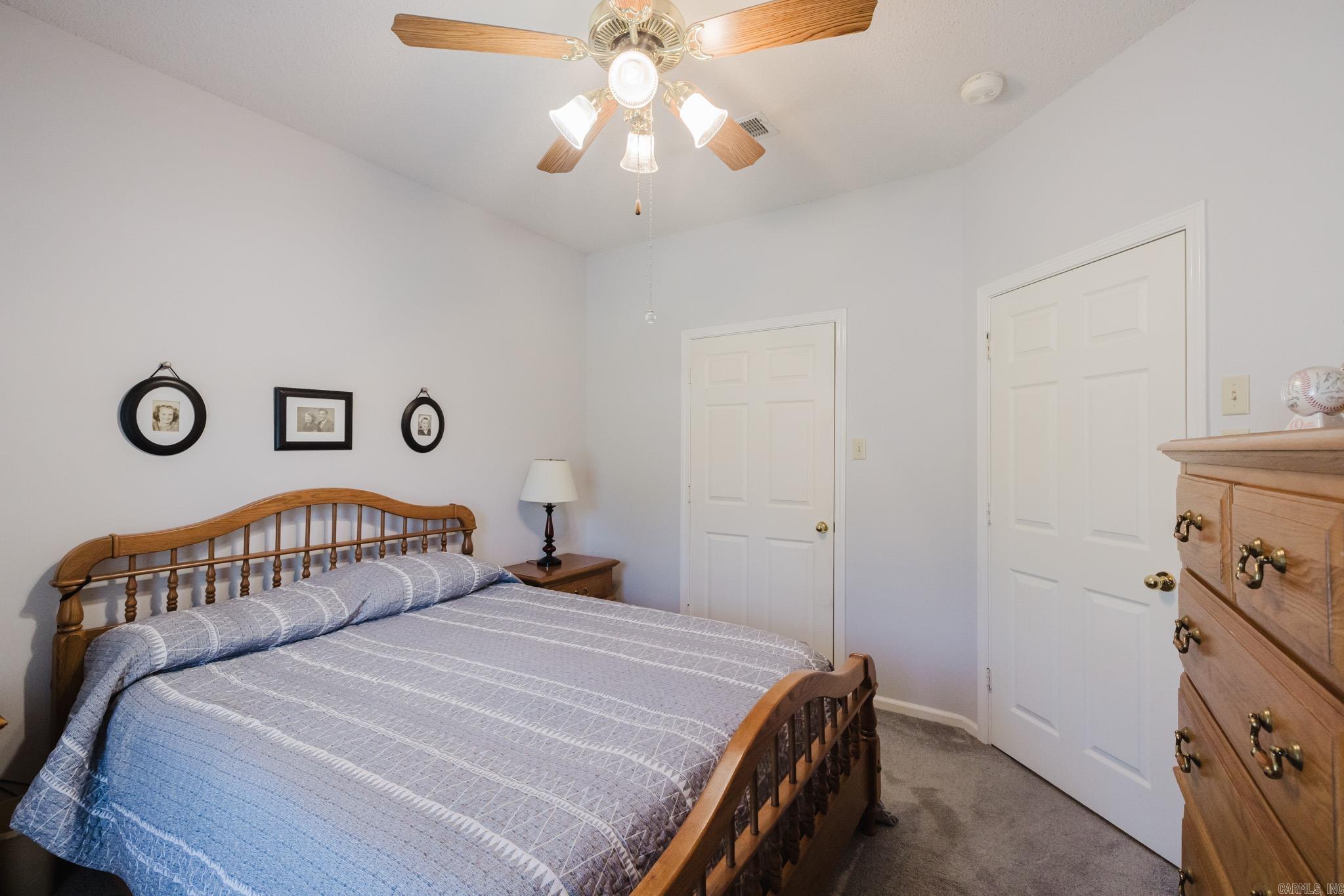 FAIR OAKS - Residential