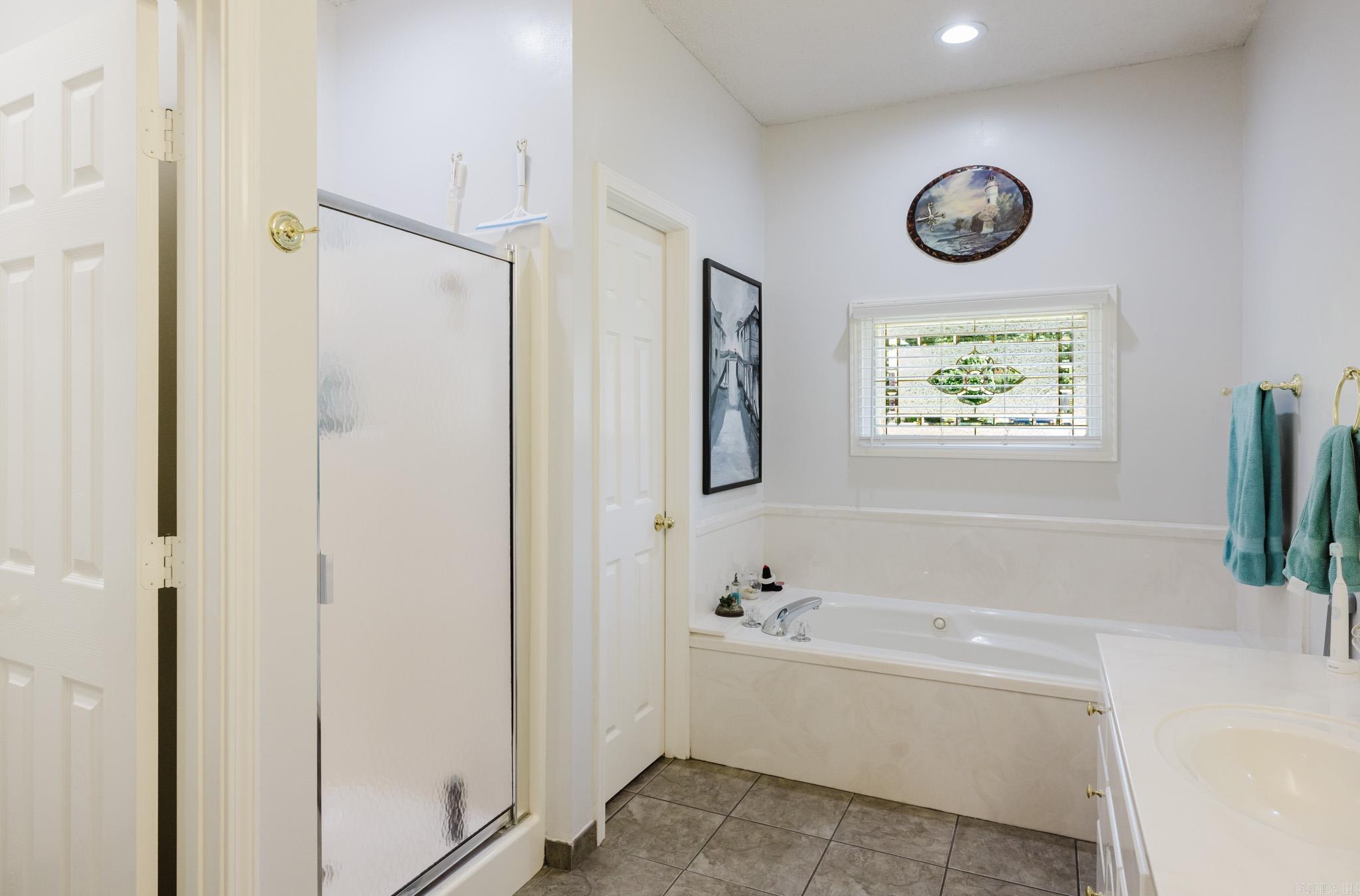 FAIR OAKS - Residential