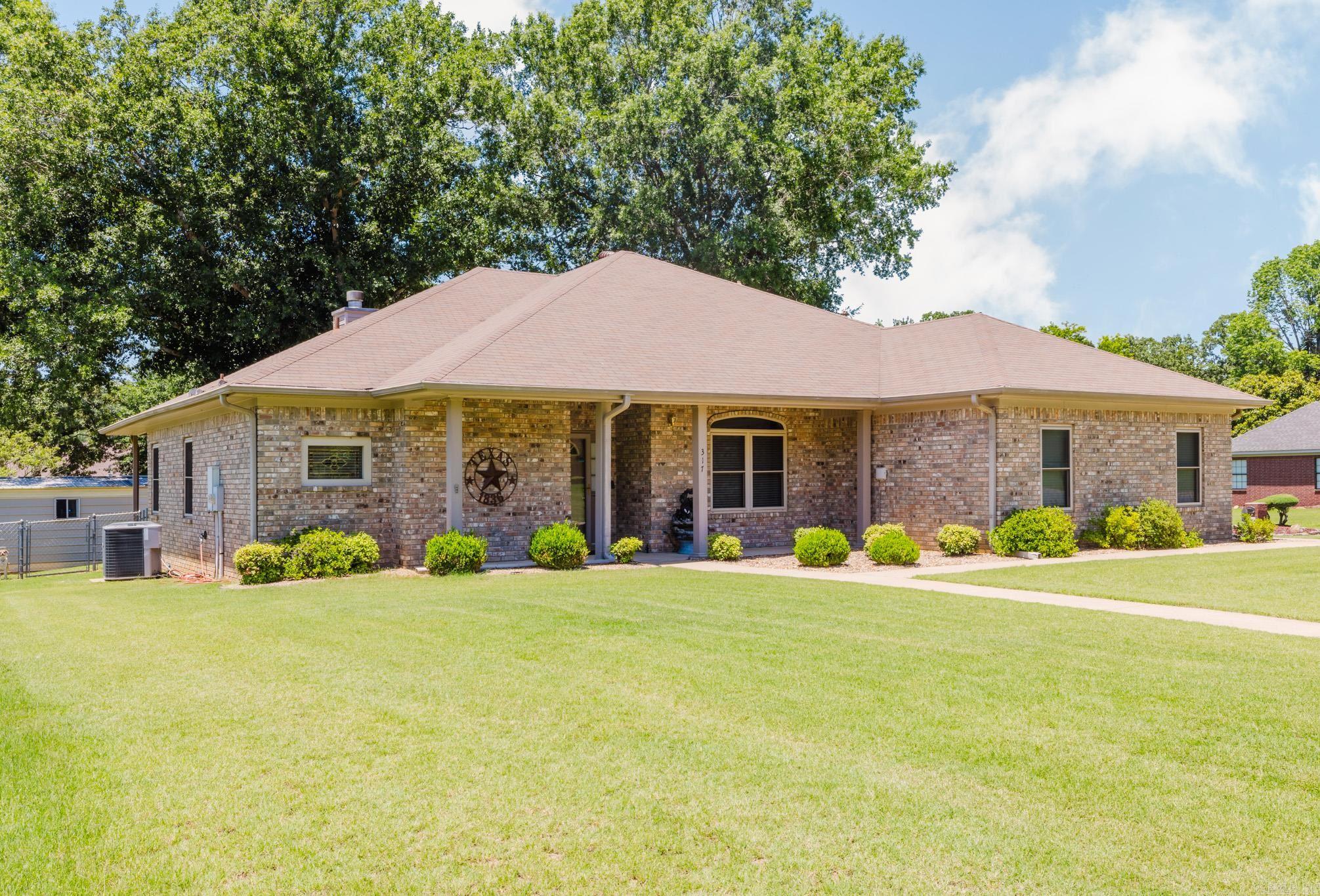 FAIR OAKS - Residential