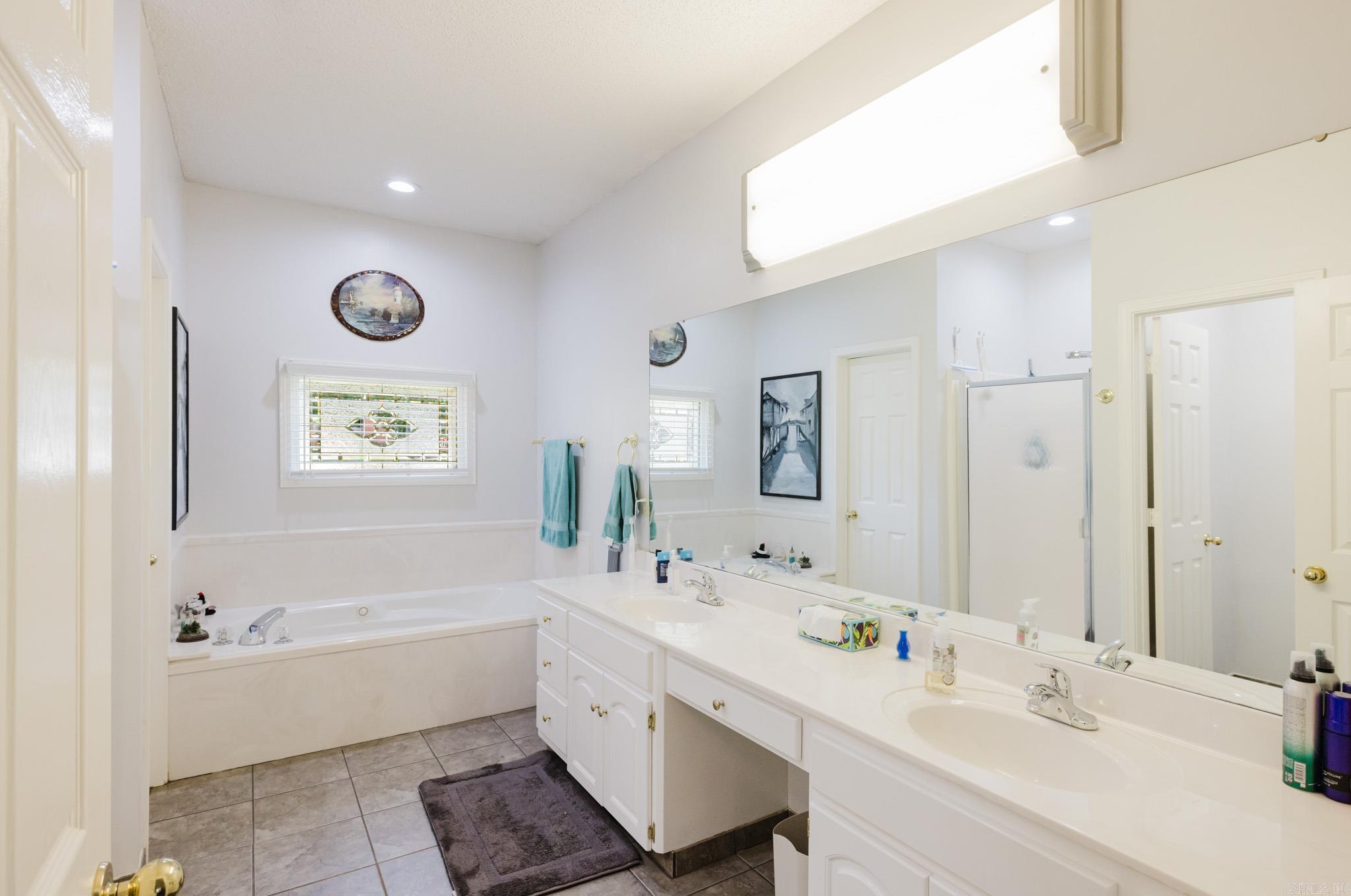 FAIR OAKS - Residential