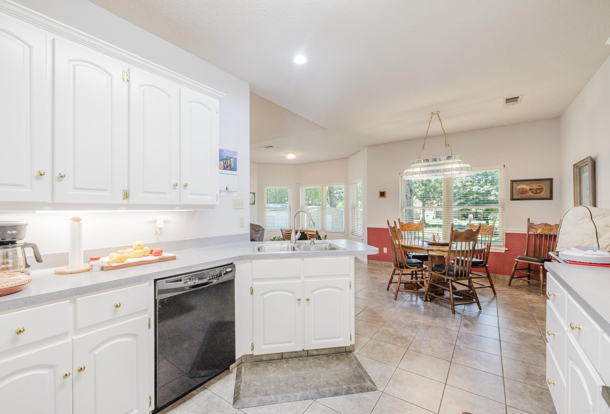 FAIR OAKS - Residential