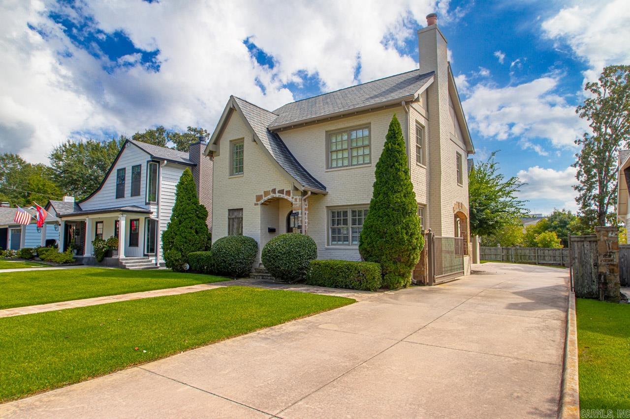 FOREST HEIGHTS PLACE - Residential