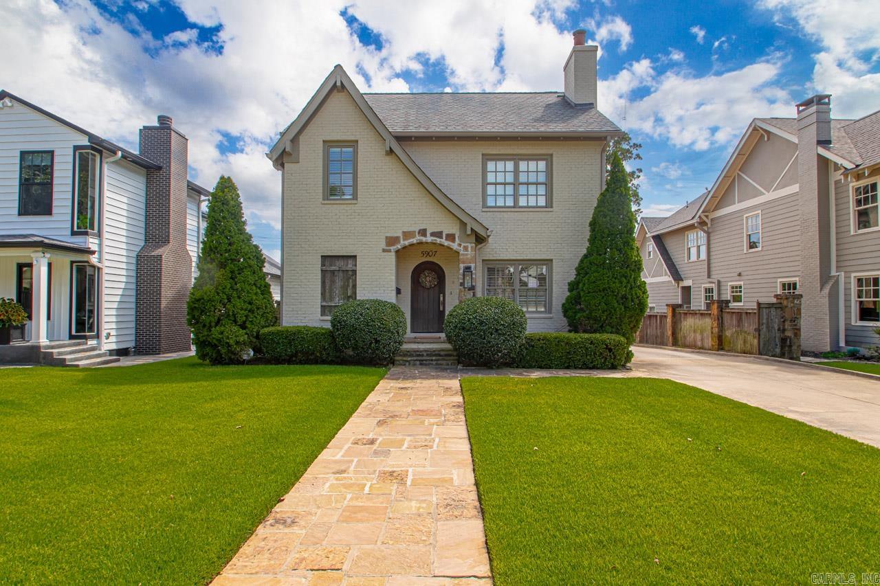 FOREST HEIGHTS PLACE - Residential
