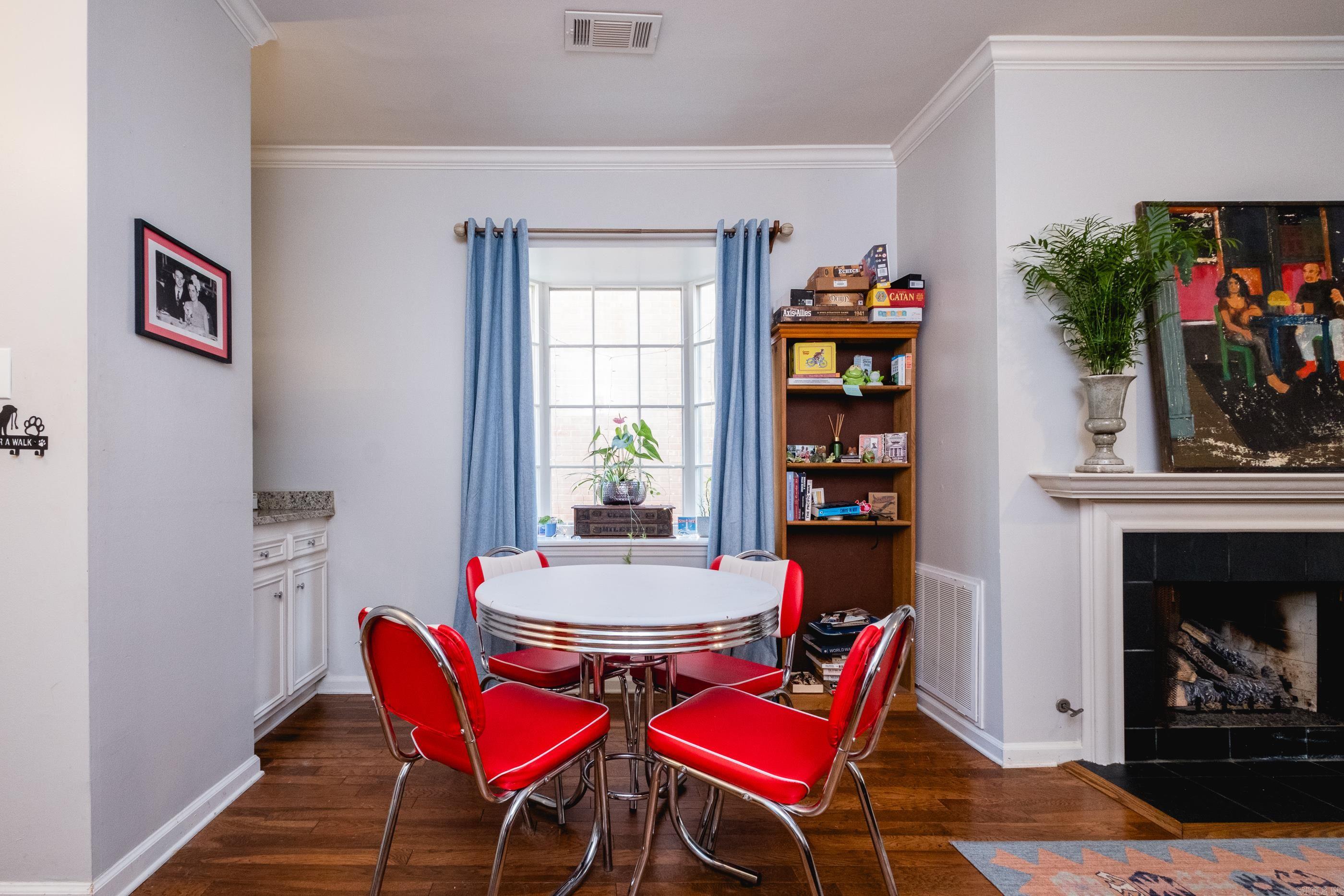 LINDEN COURT CONDO HPR - Residential