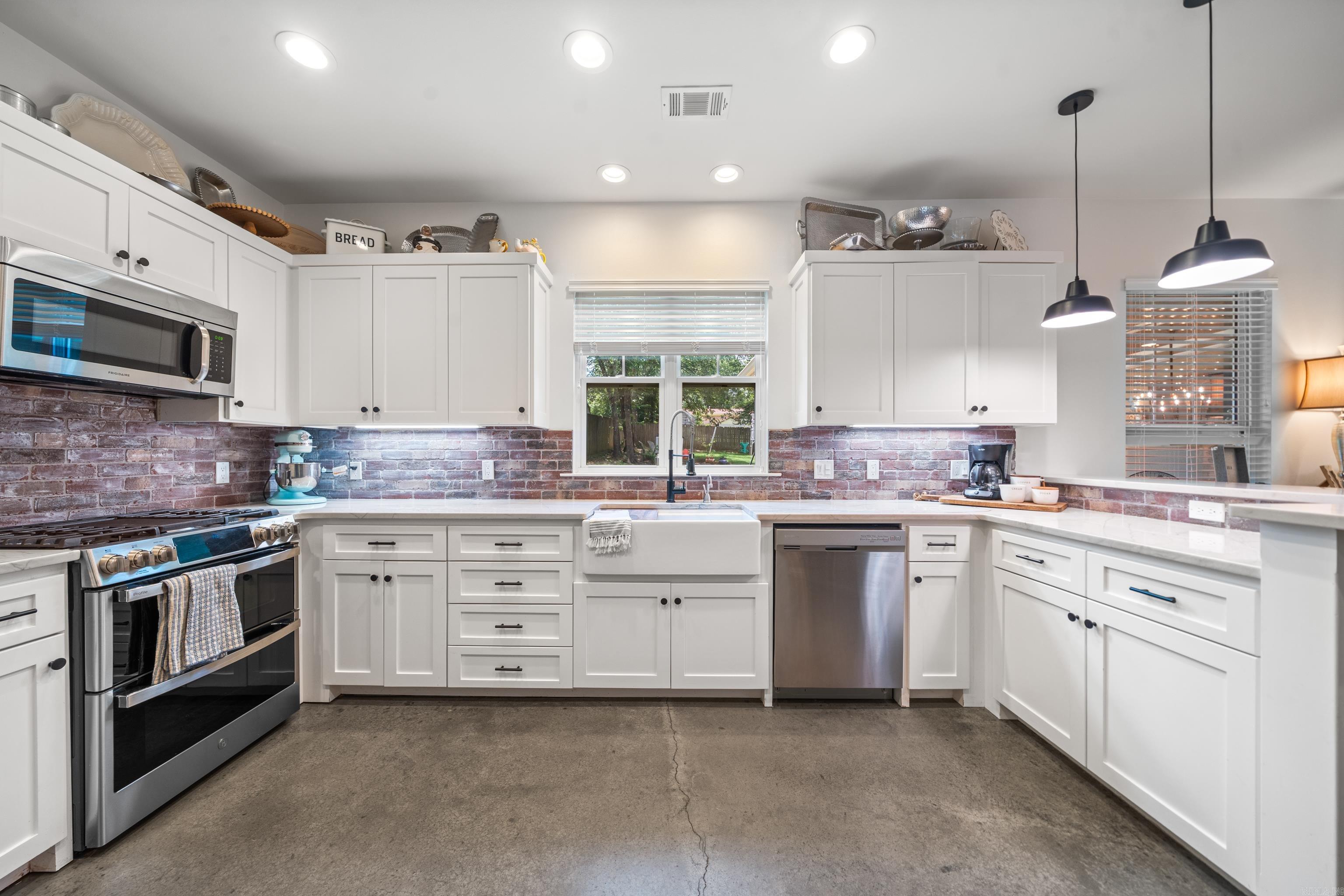 Spencer Parrish - Residential